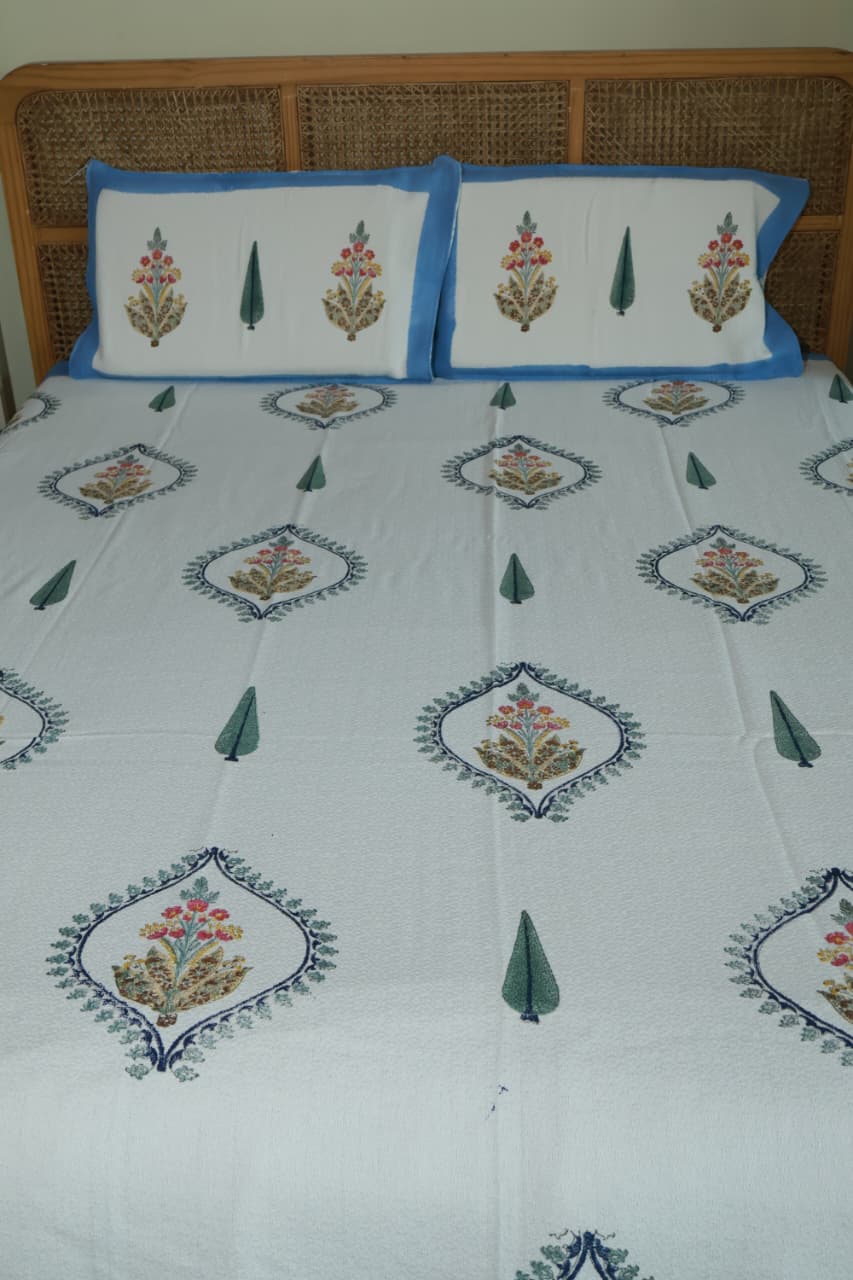 Spread : Jute Handblock Spread