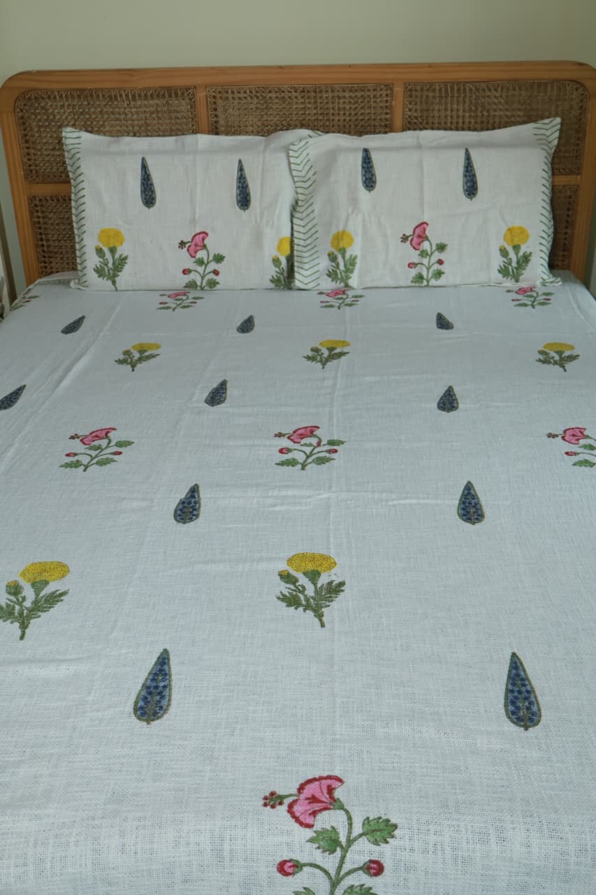 Spread : Jute Handblock Spread