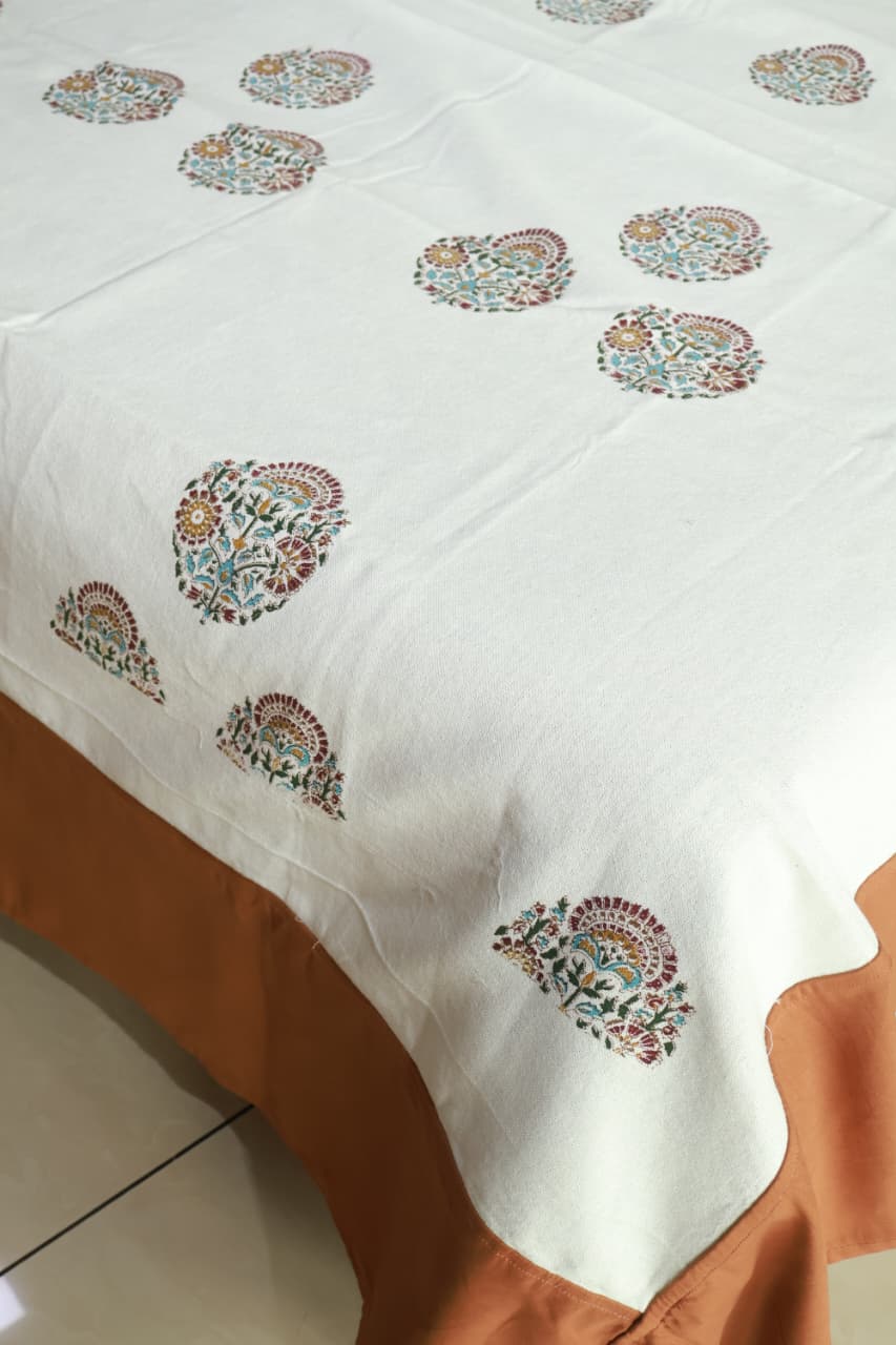 Table cloth - 6 seater