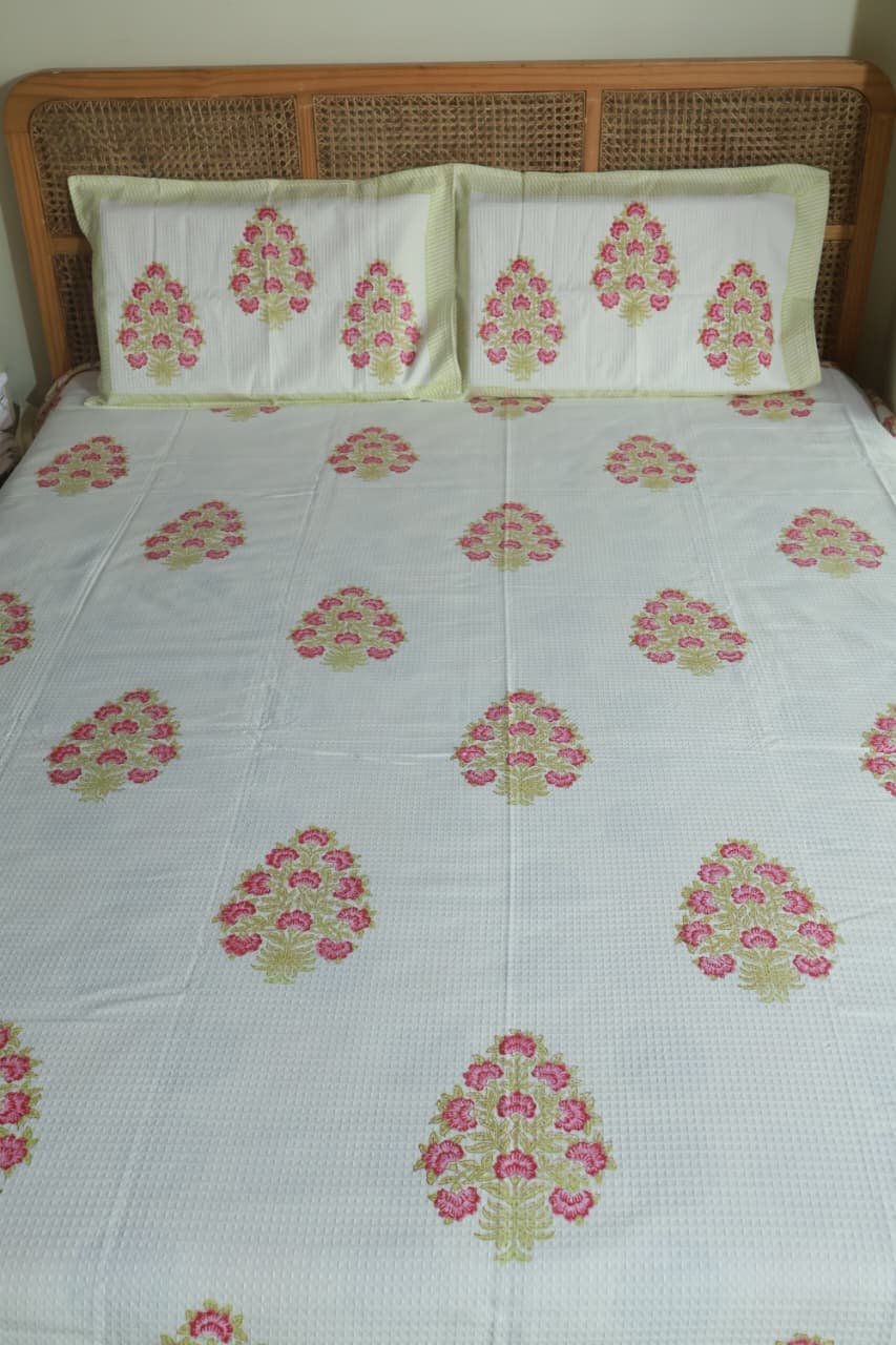 Bedspread- Waffle bedspread
