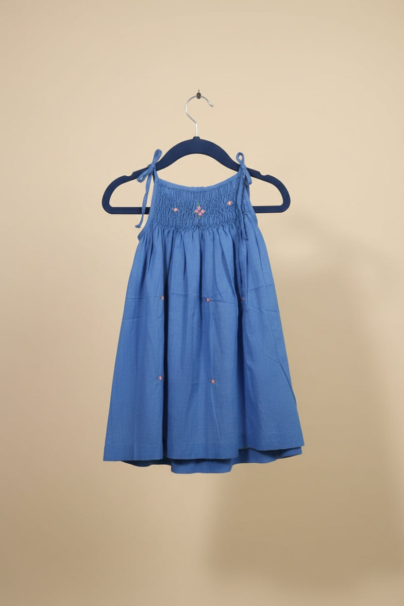Kids smocked dress 10-12 months