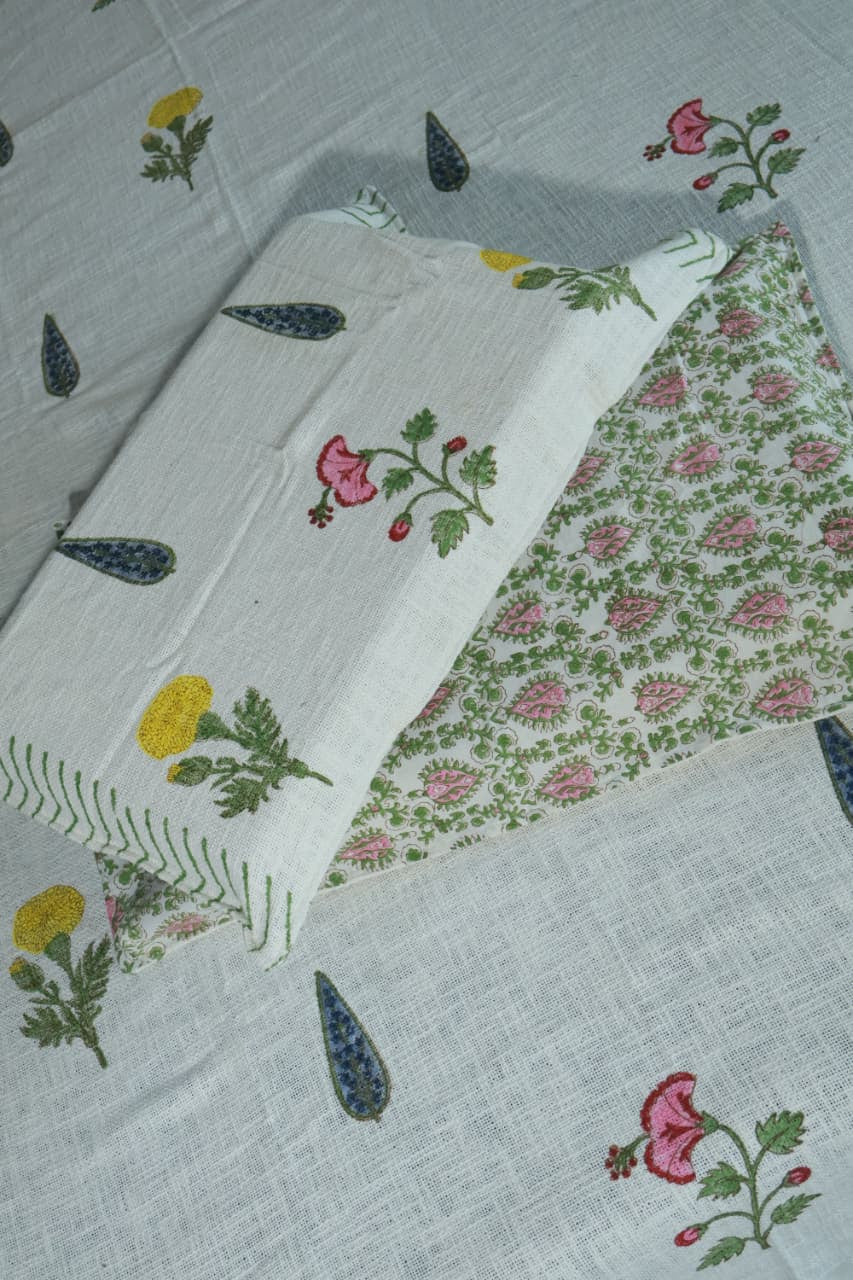 Spread : Jute Handblock Spread