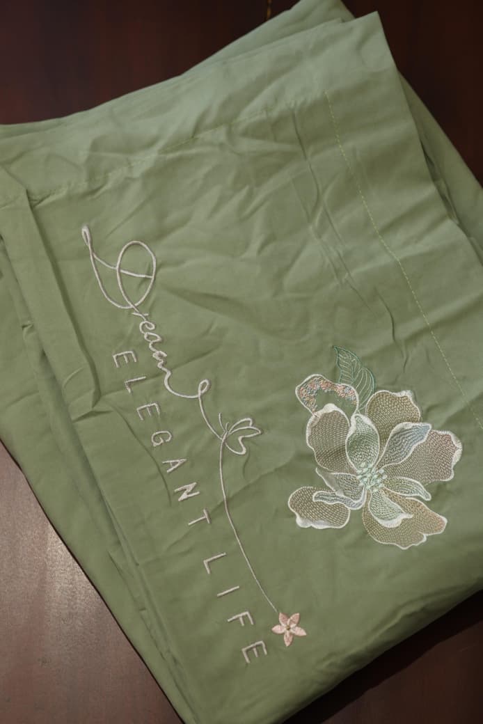 Bedsheet - Elegant King Bedsheets