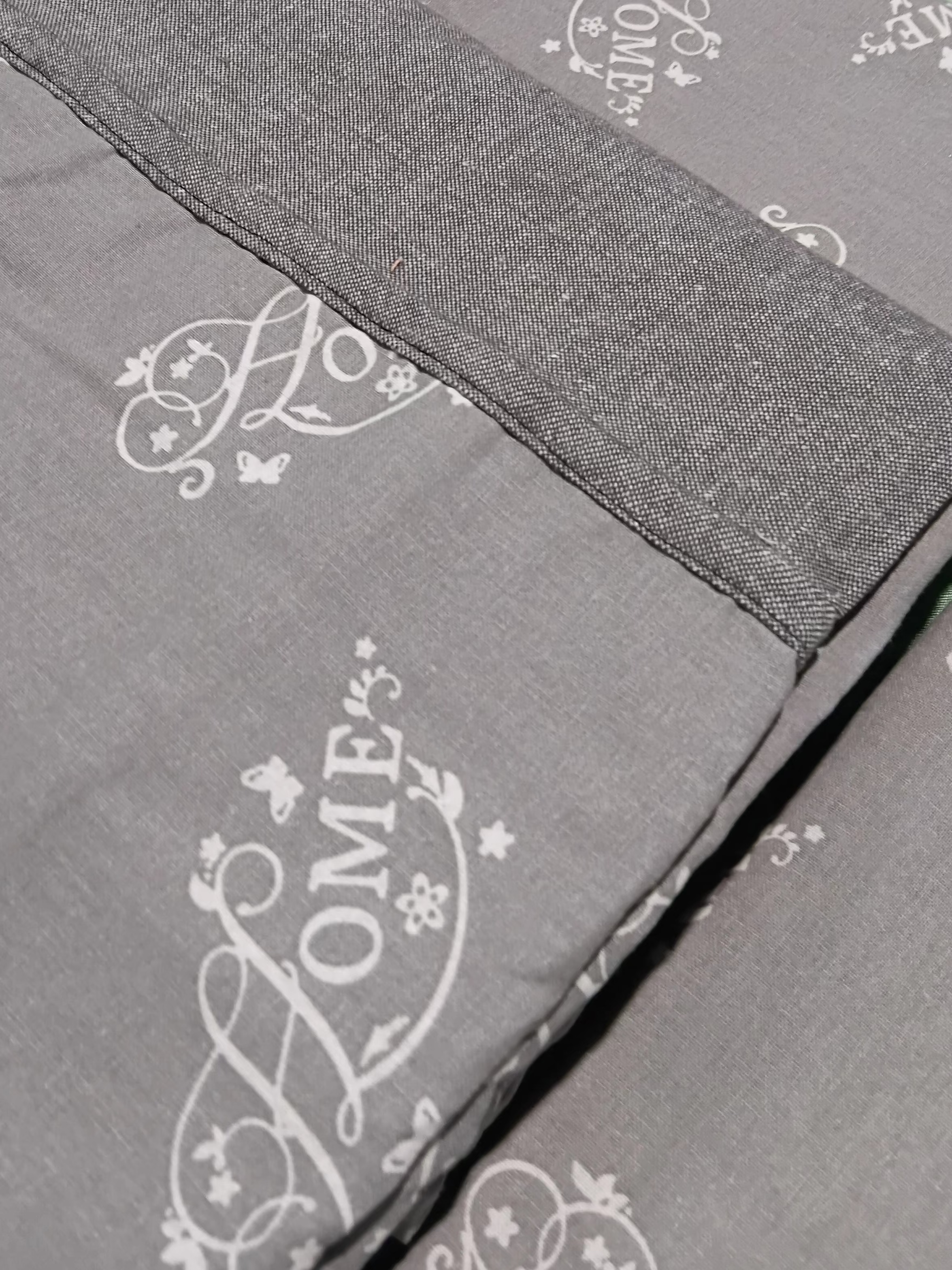 Bedsheets-King Daily use border bedsheets