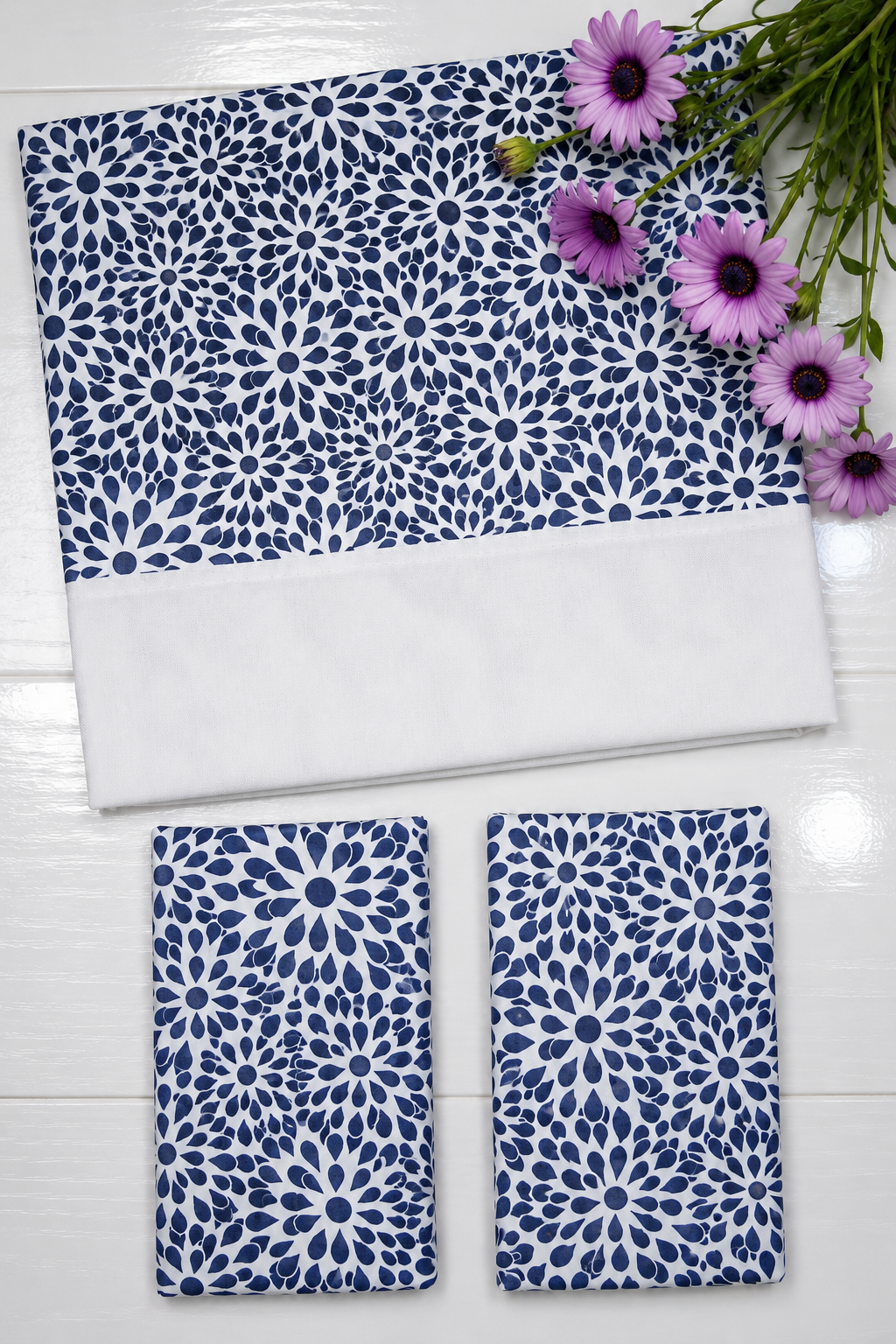 Bedsheets-Queen daily use border bedsheets