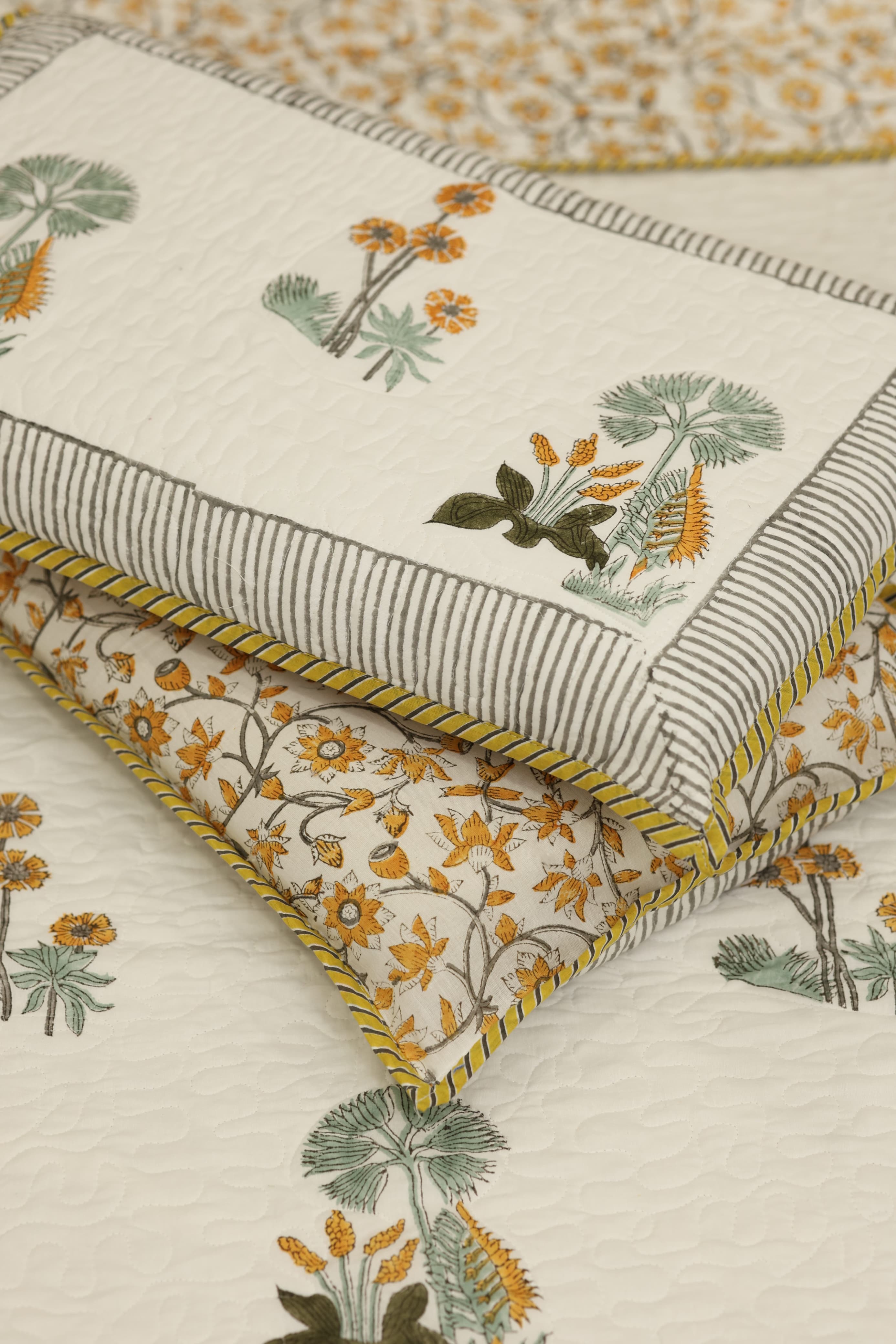 Quilted Premium Bedcover