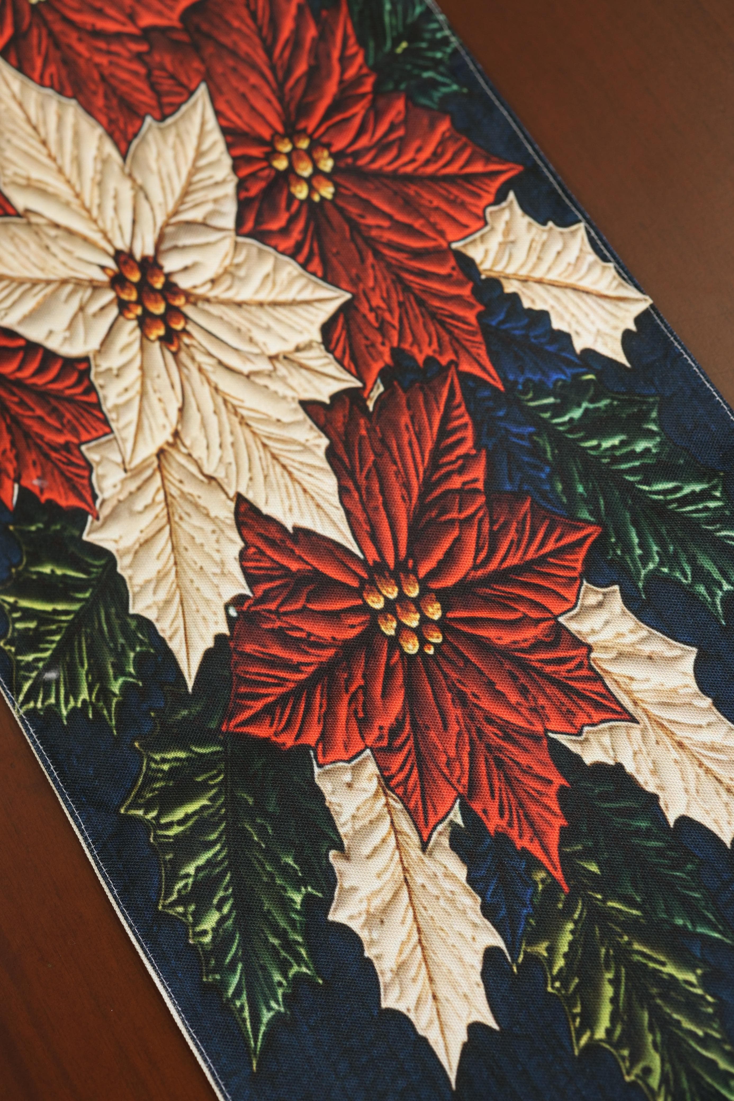 Table Runner - 6 Seater Xmas edition
