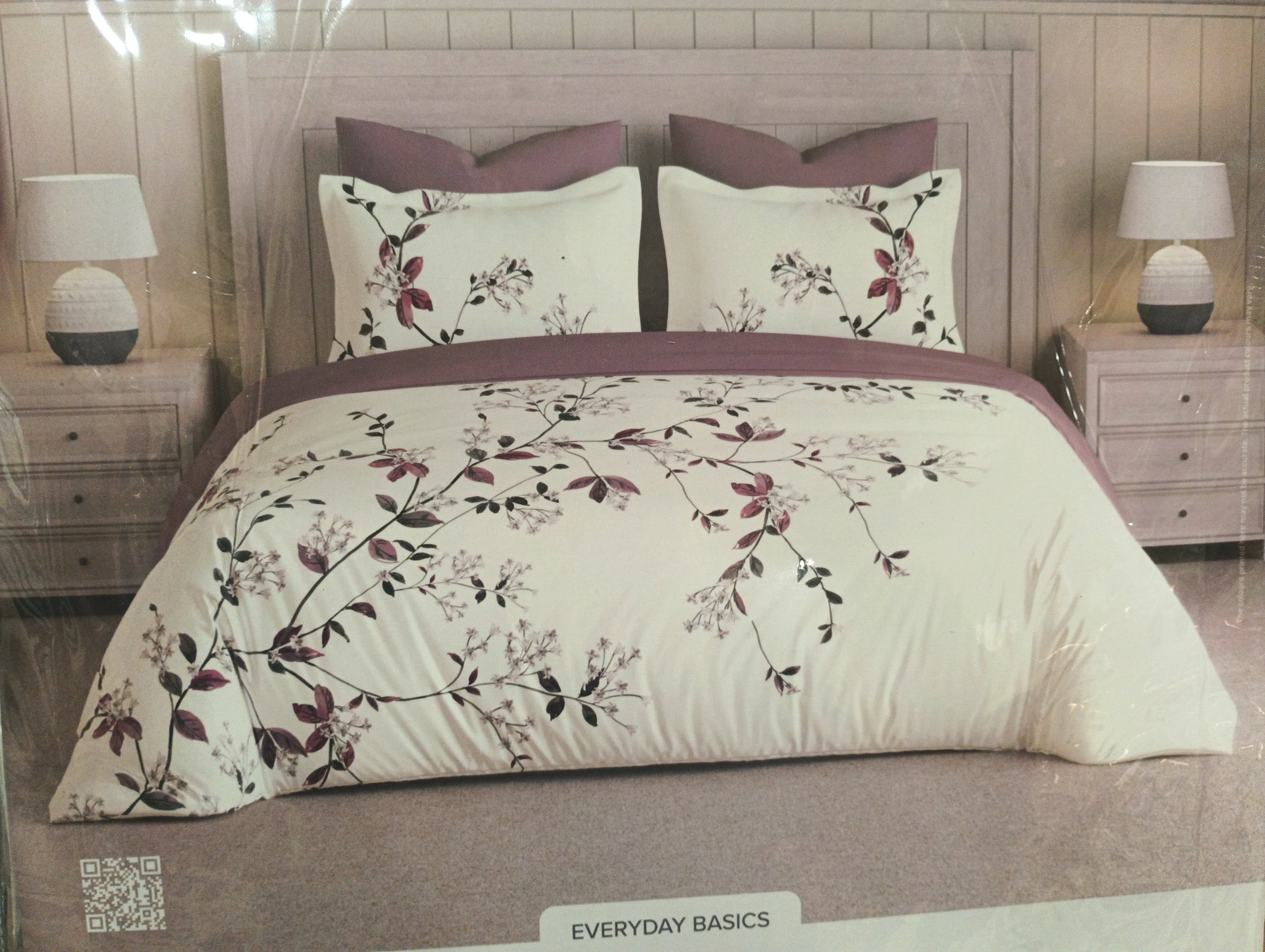 Bedsheets - King premium soft cotton bedsheet Digital Print DD   (Radiance)