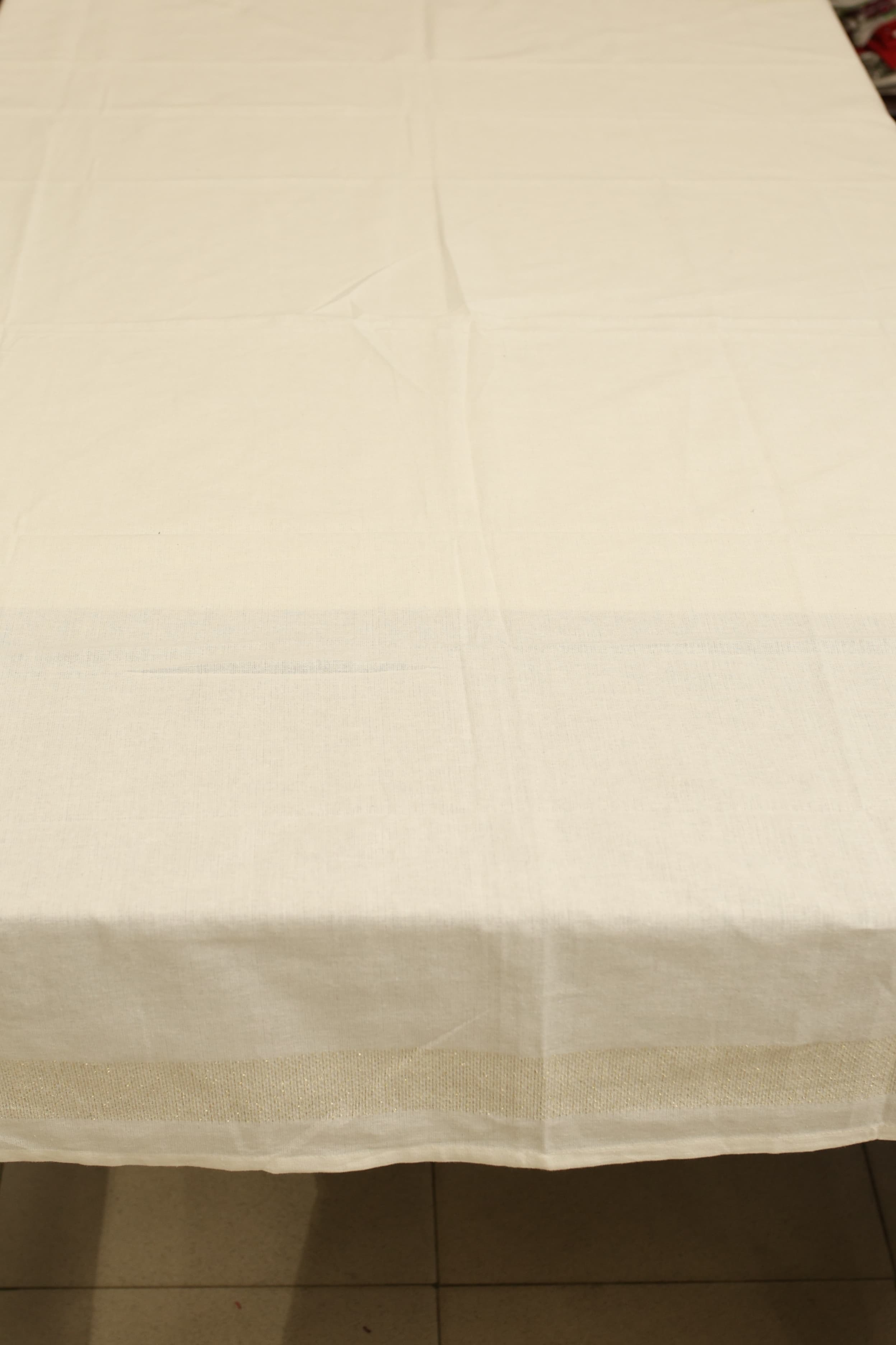 Table cloths - 6 seater Xmas edition