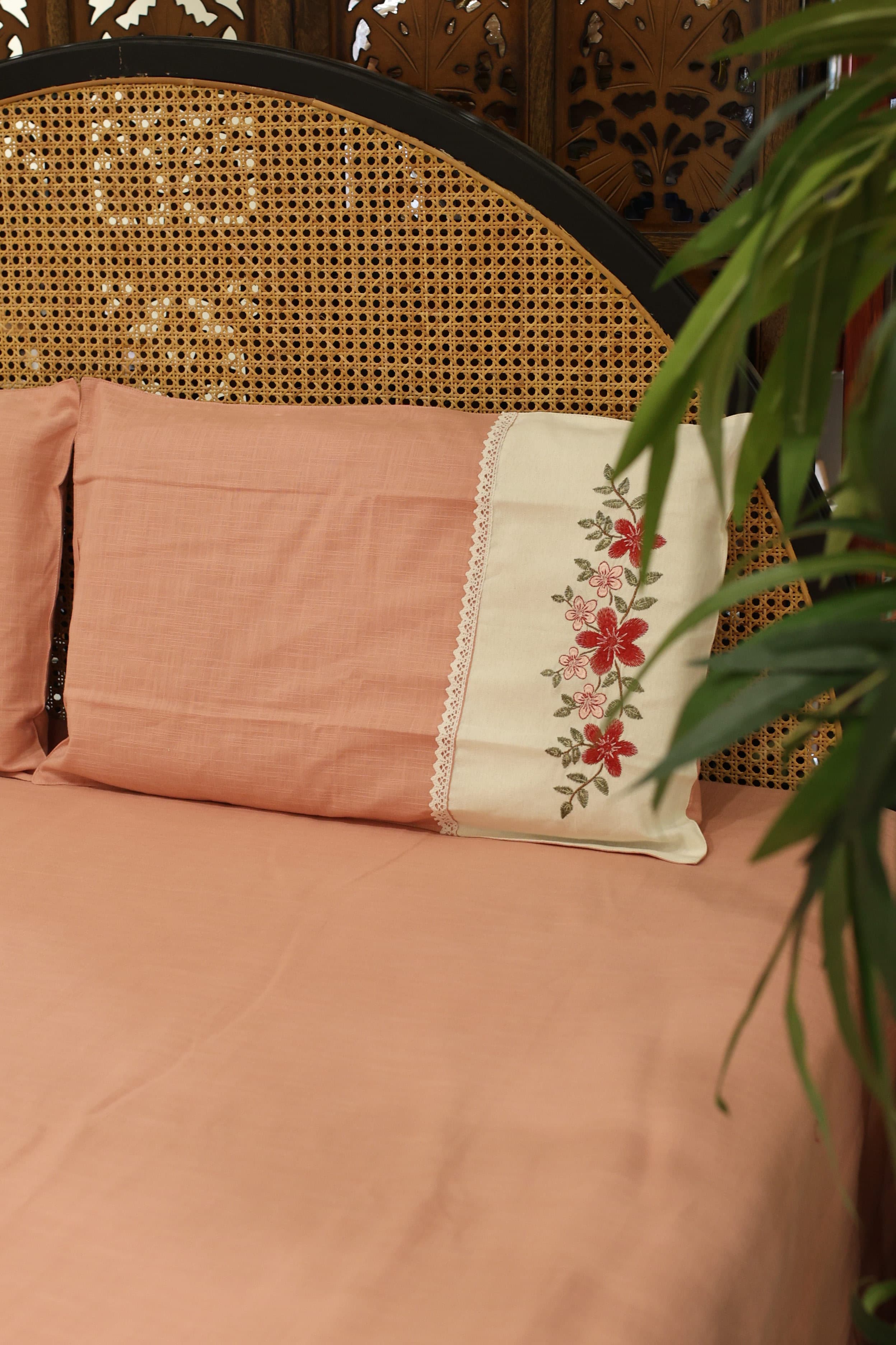 Bedsheets - King premium machine embroidery bedsheets lace bedsheets