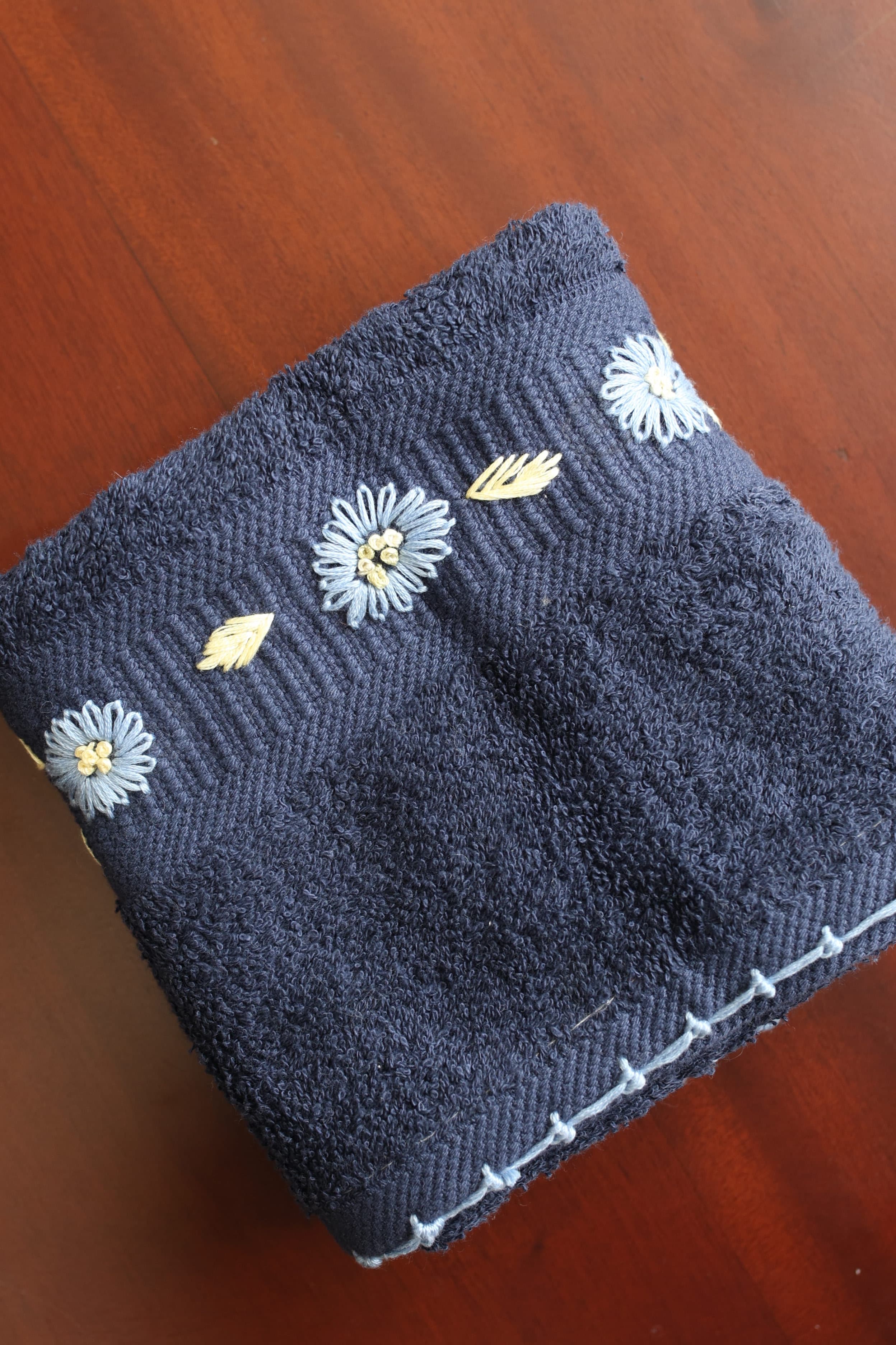 Towels:Embroidered Turkey towels