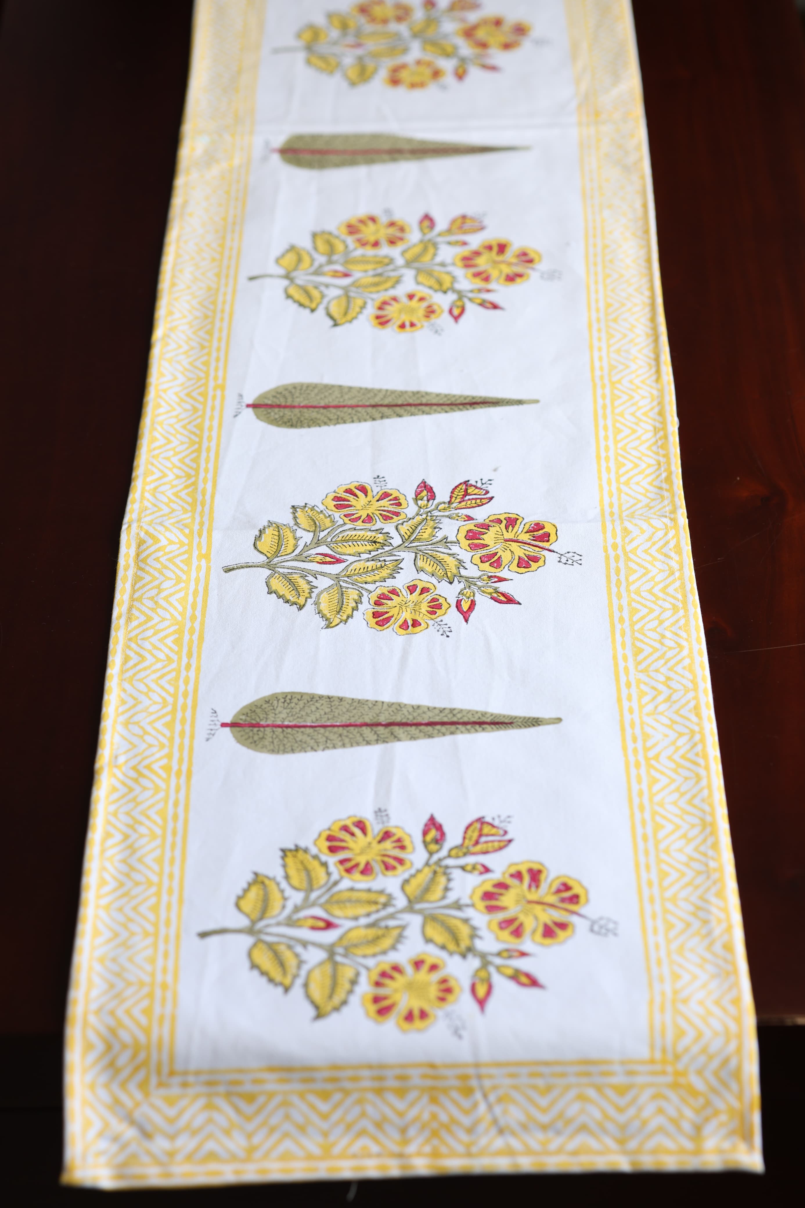 TABLE SET