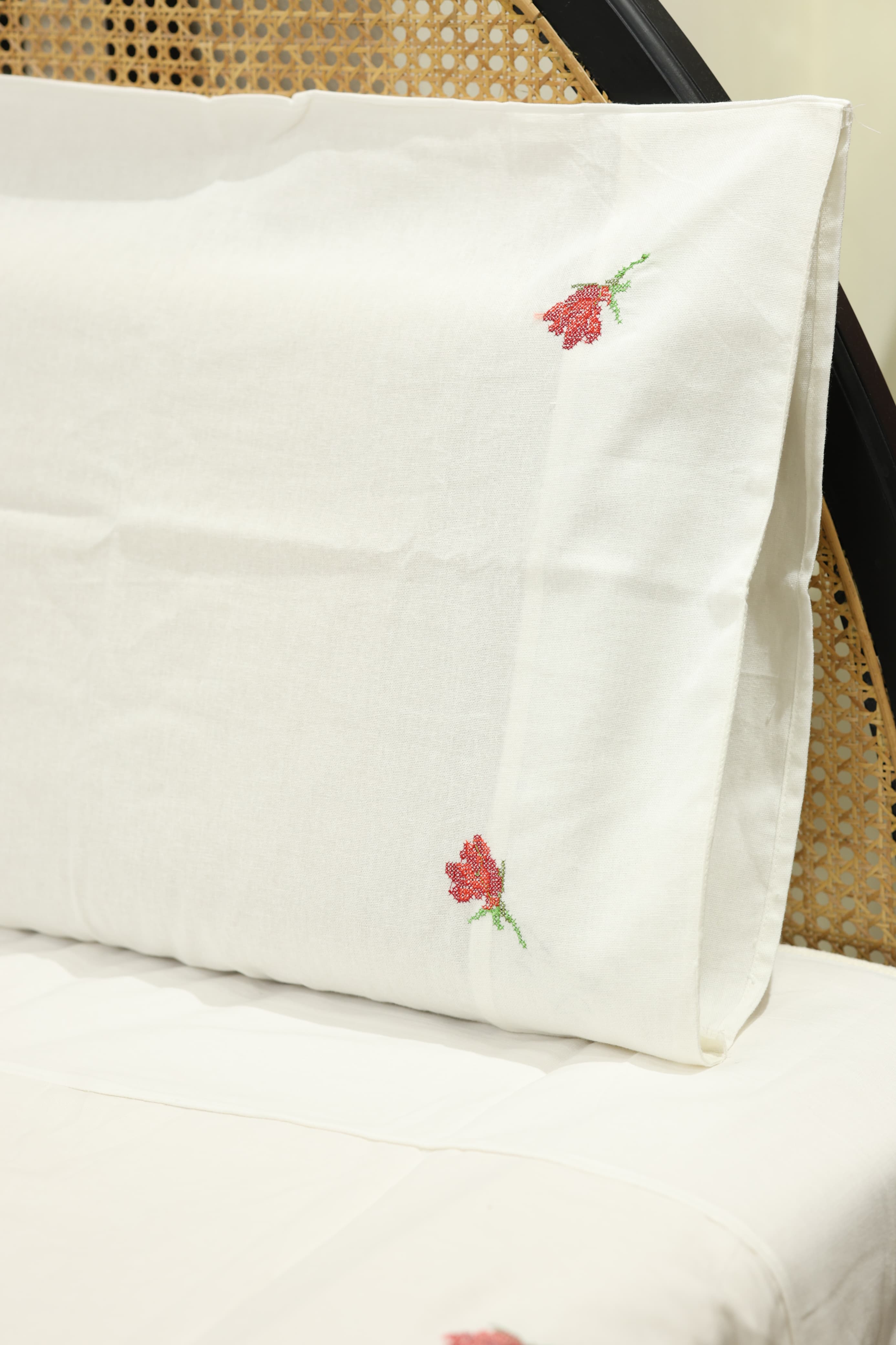 Bedsheets - Queen  premium cross stitch embroidery bedsheets