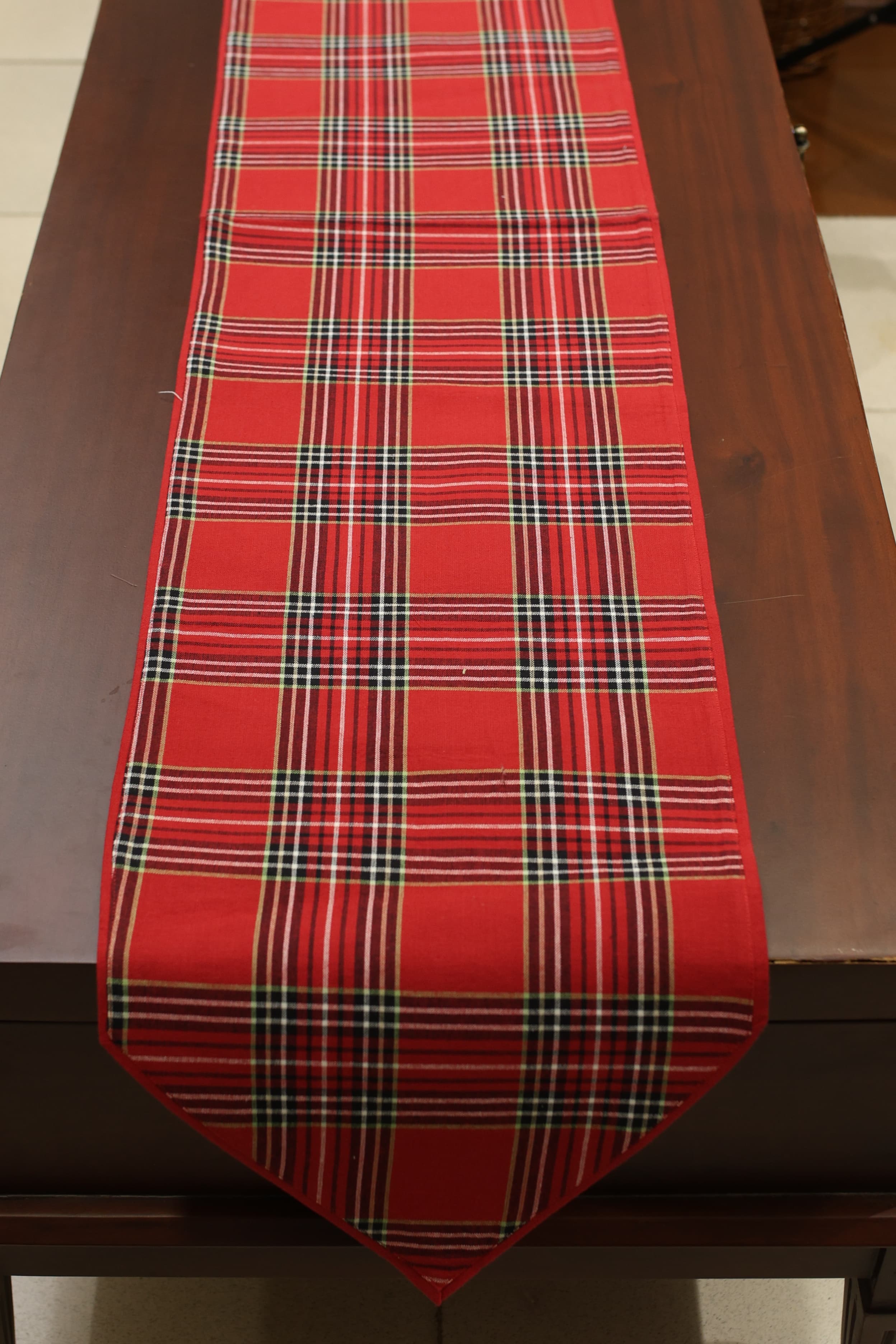 Table Runner - 4 Seater Xmas edition