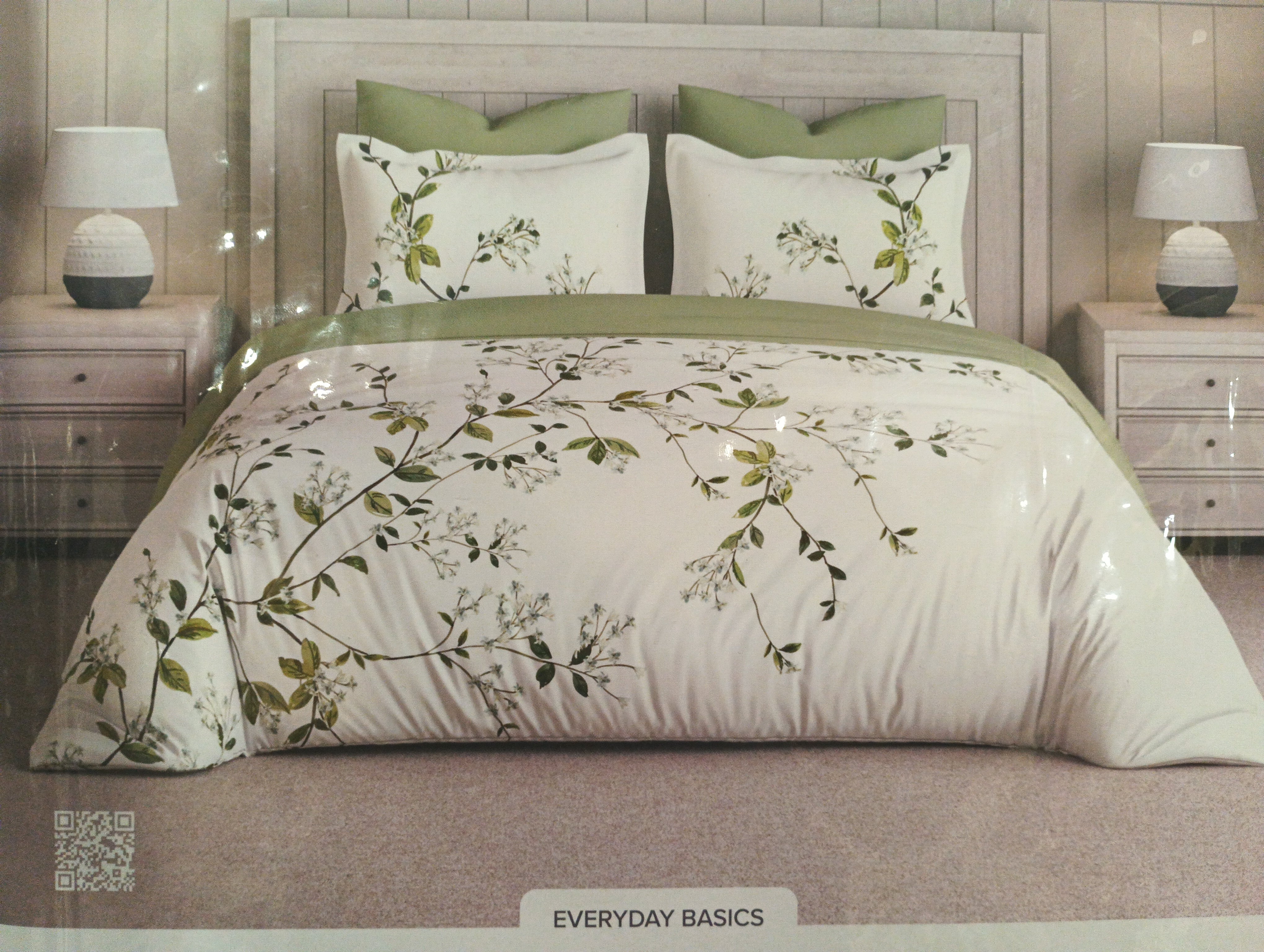 Bedsheets - King premium soft cotton bedsheet Digital Print DD   (Radiance)