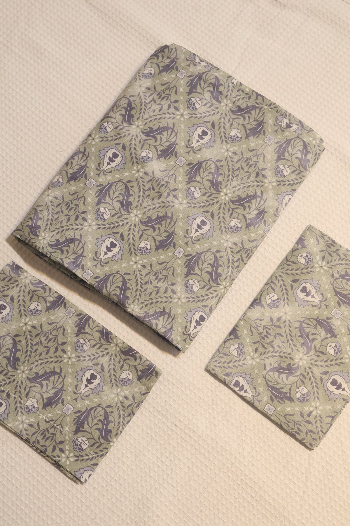 Bedsheets - King soft cotton bedsheets