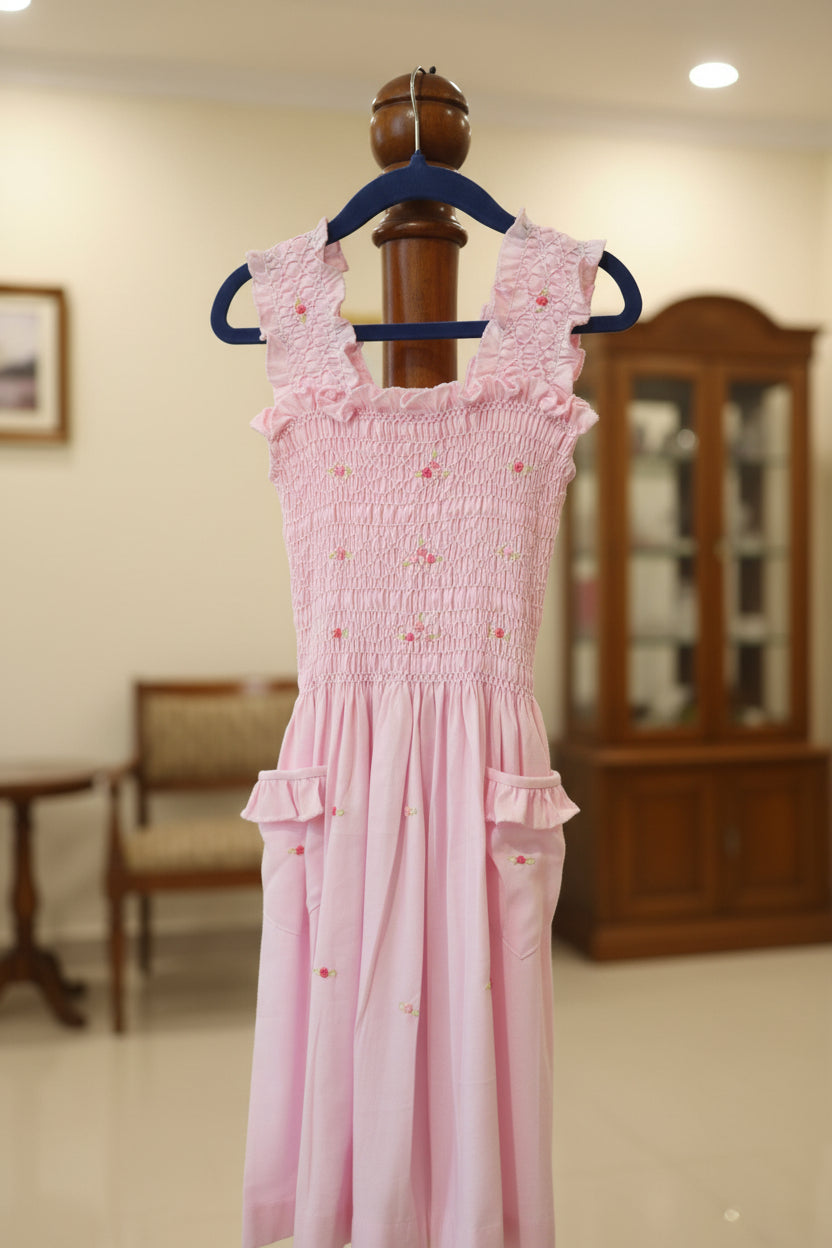 Kids smocked dress 4-5 years