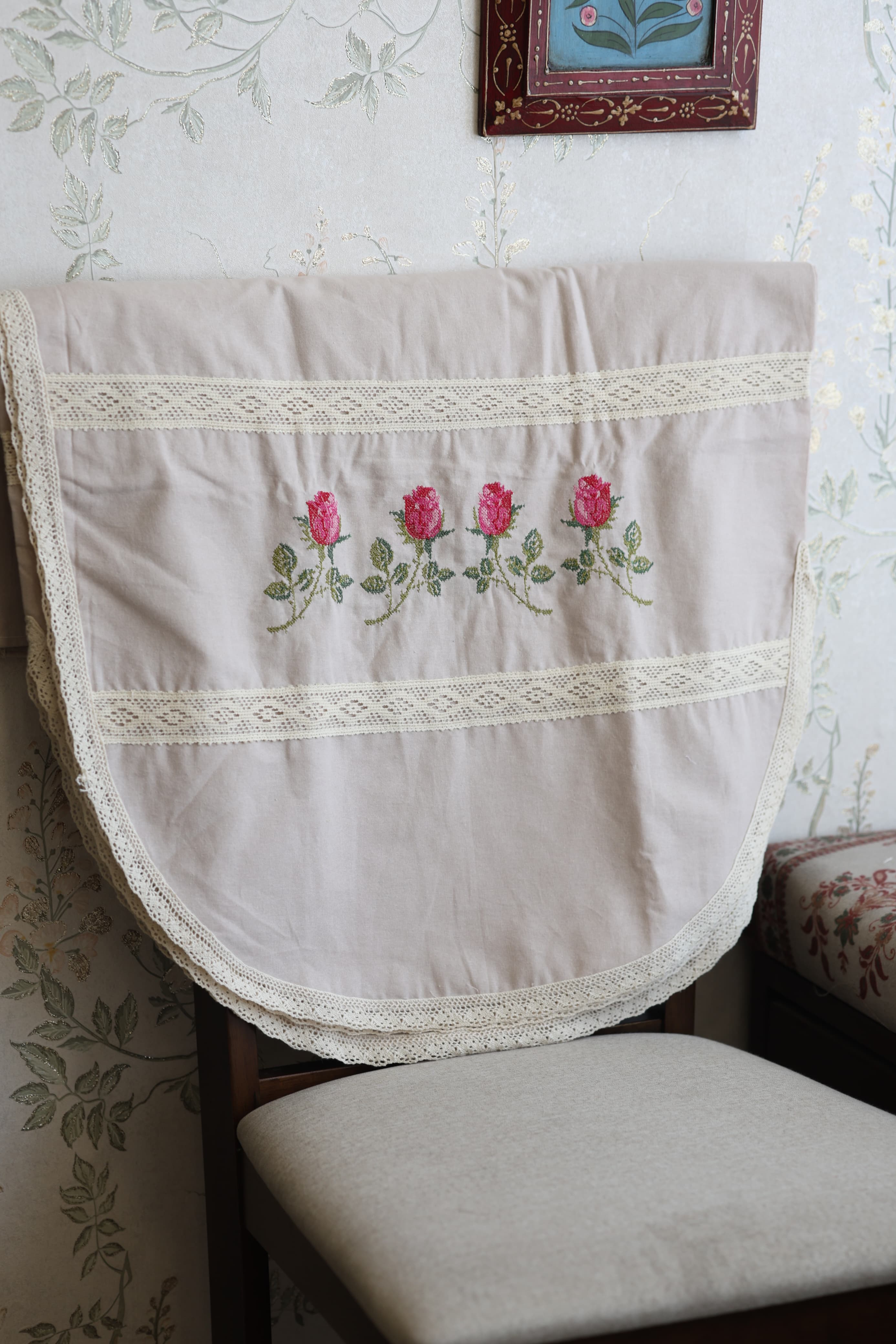 Chair / sofa back - cross stitch embroidery 3+1+1