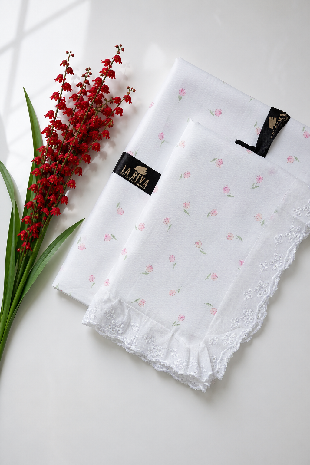 Bedsheets - King soft cotton lace bedsheets majestic