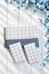 Bedsheets-Queen daily use border bedsheets