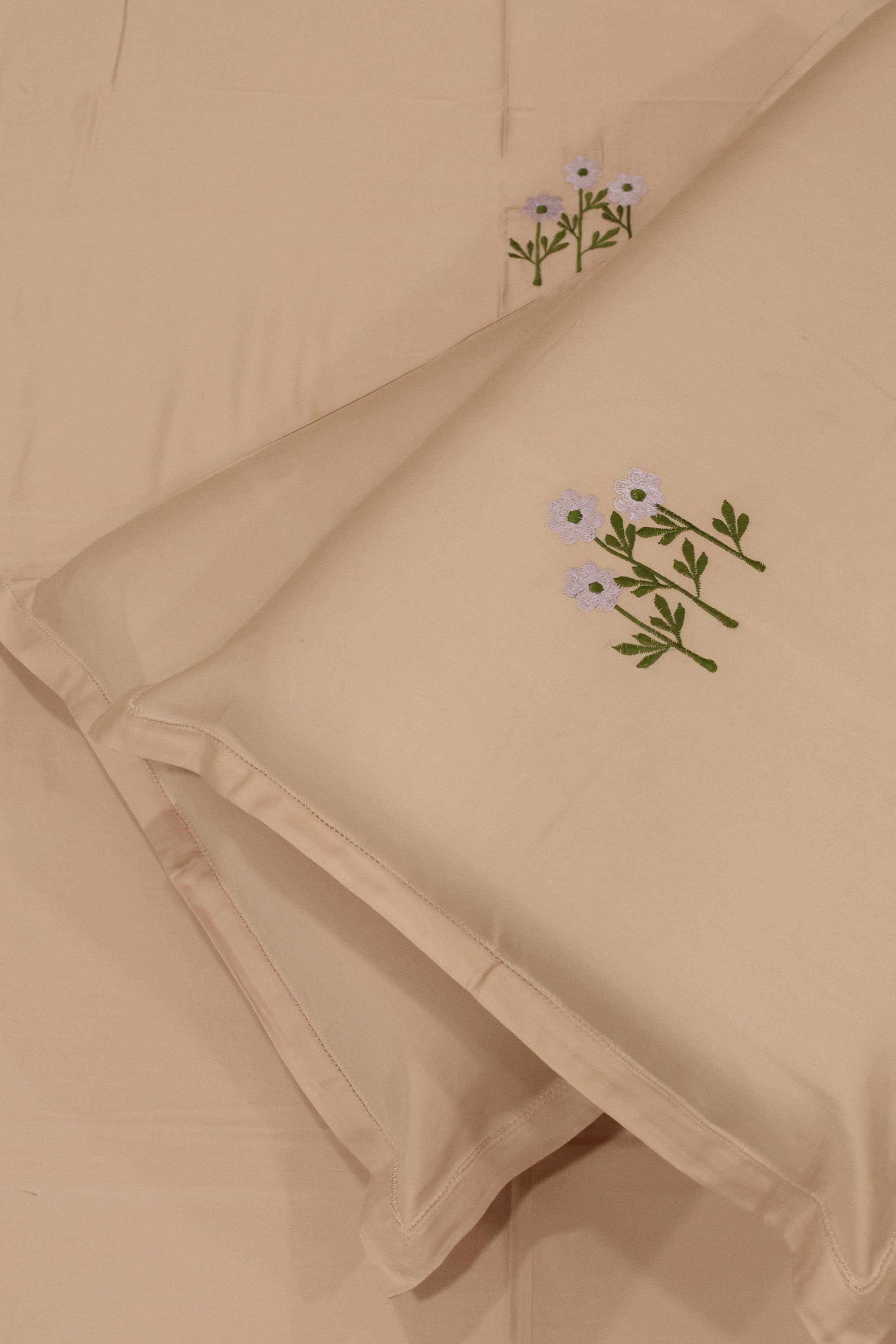 King Size Premium Machine Embroidery Bedsheet Set with 2 Pillow Covers (108x108")