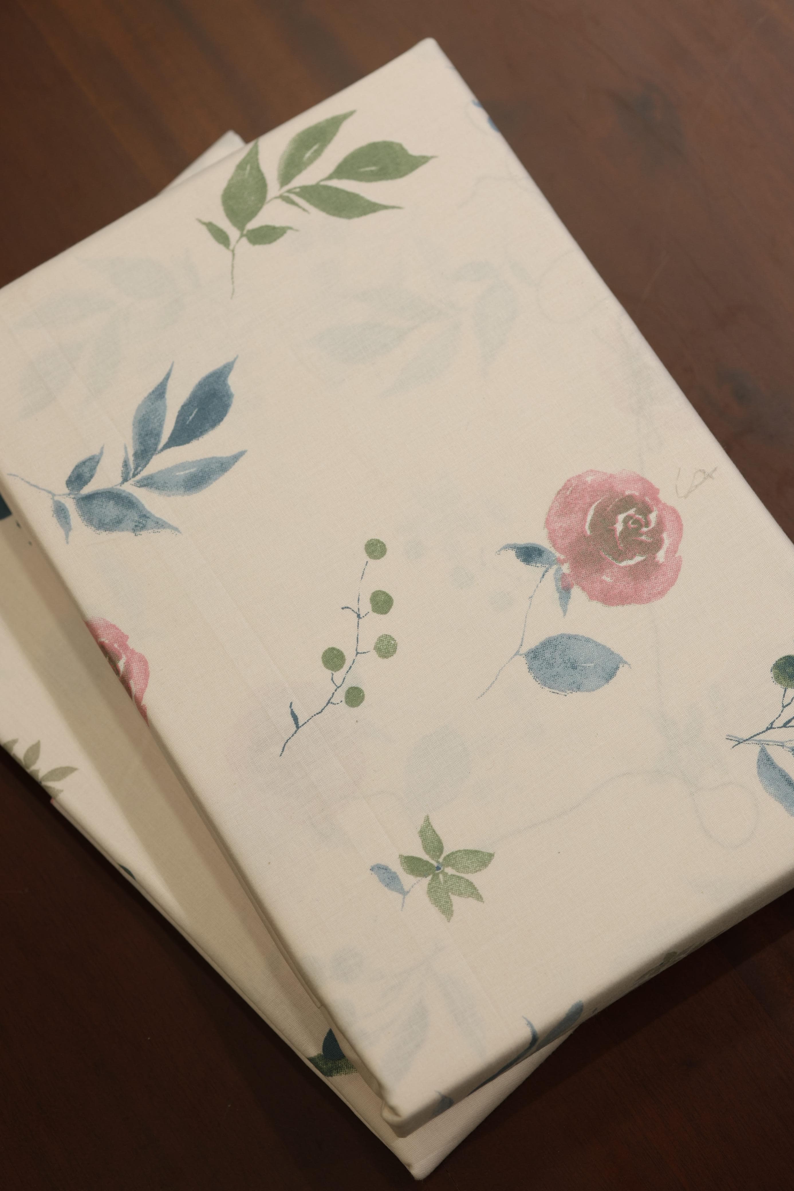 King soft cotton petal bedsheets