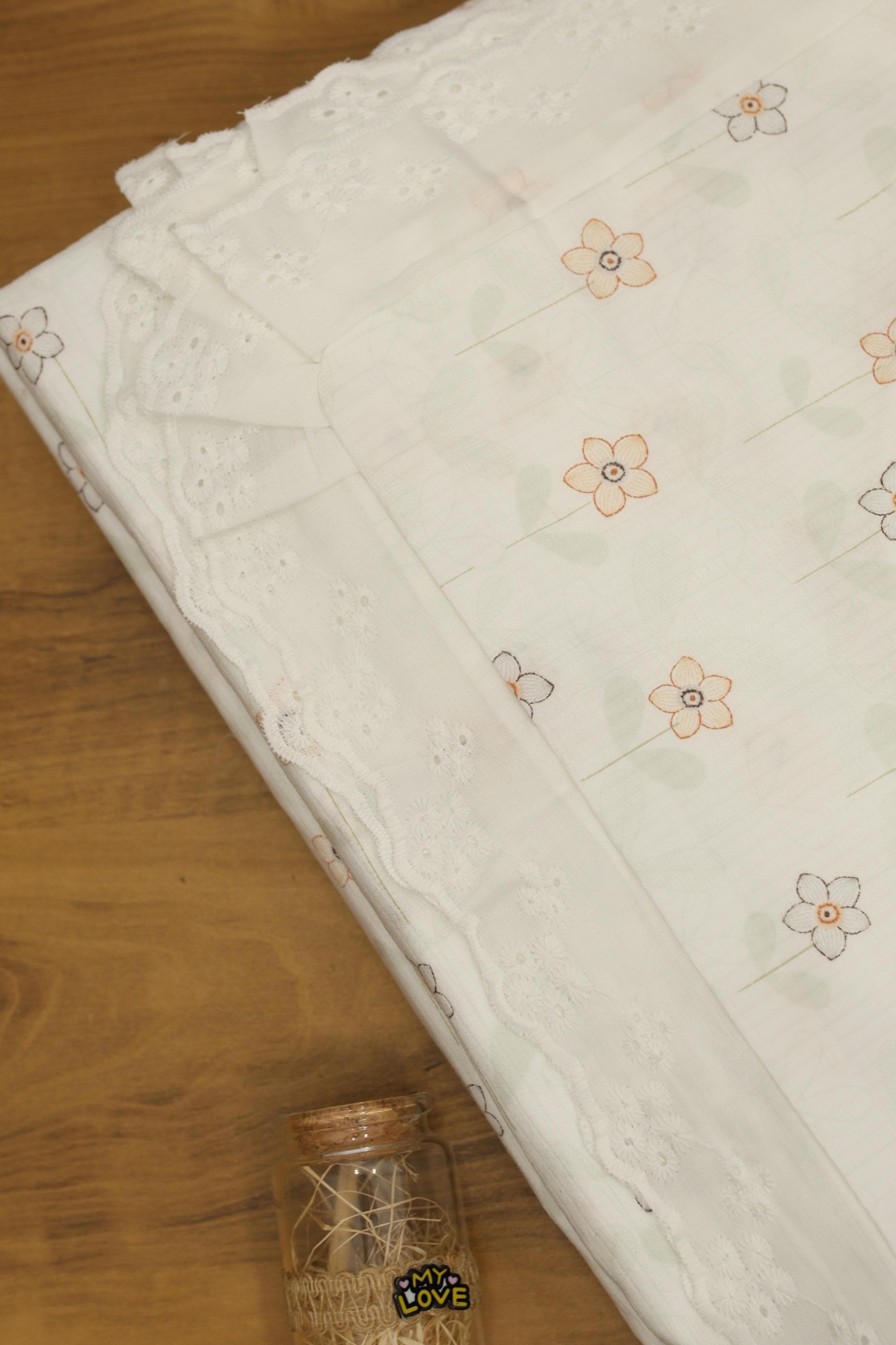 Bedsheets - King soft cotton lace bedsheets majestic Reva
