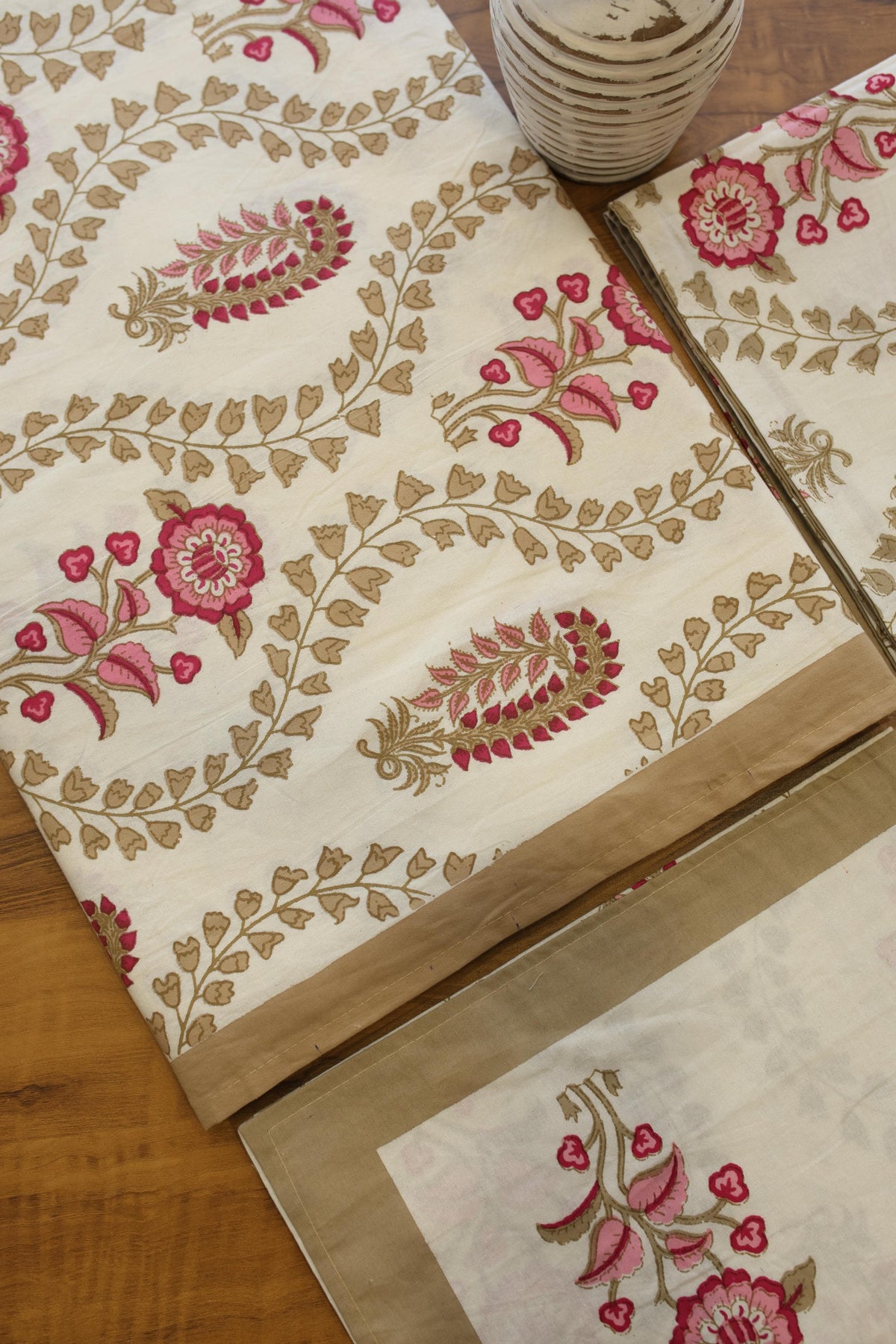 Bedsheets - Handblock queen rajwada print bedsheets