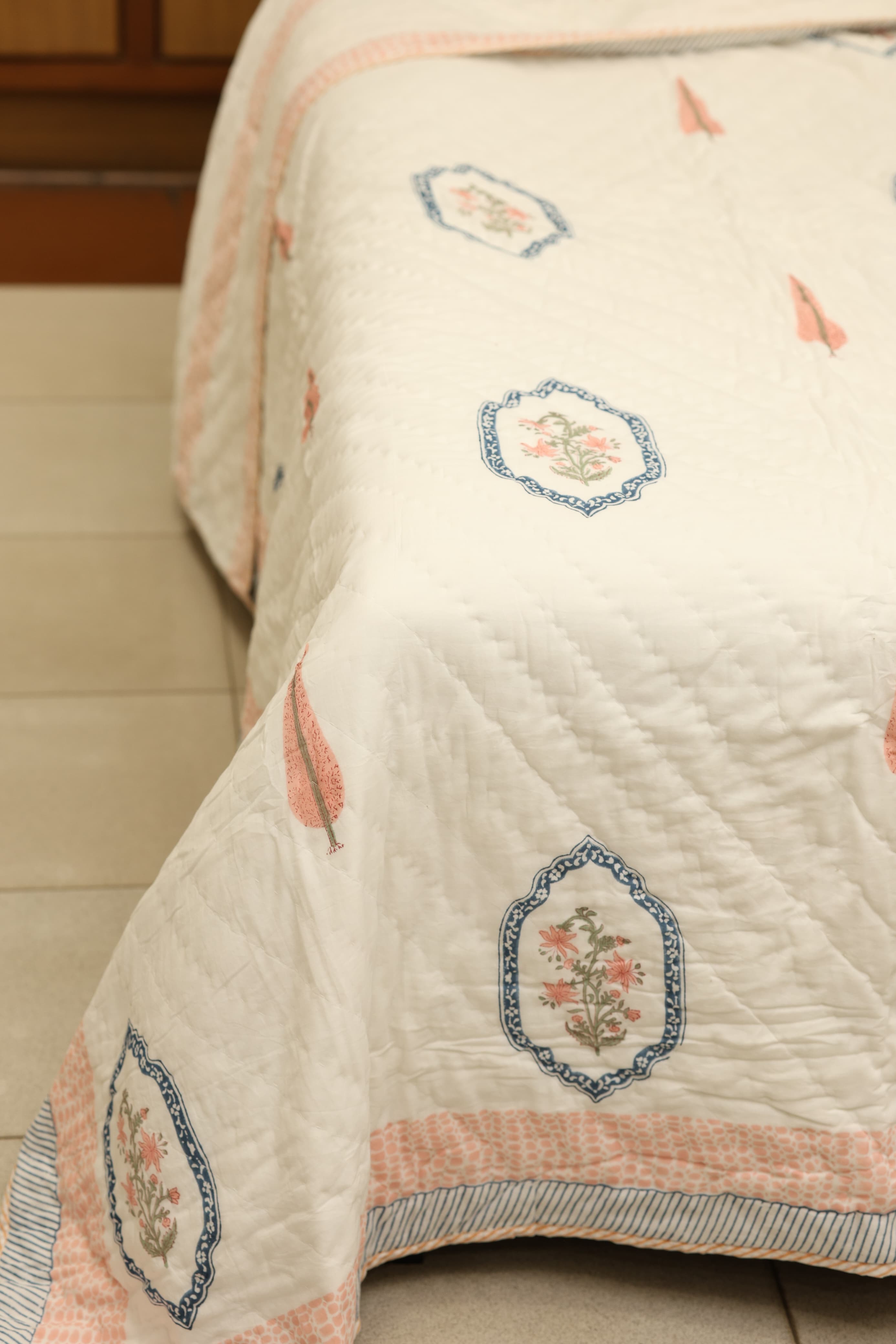 Premium Cotton handblock Print Double Quilt