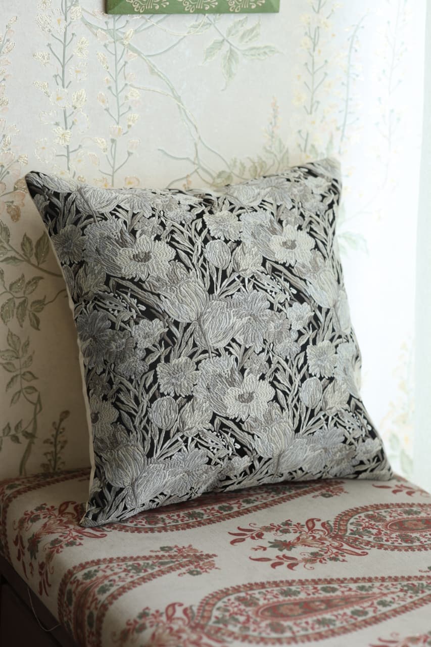 Cushion covers : Heritage Tapestry Collection