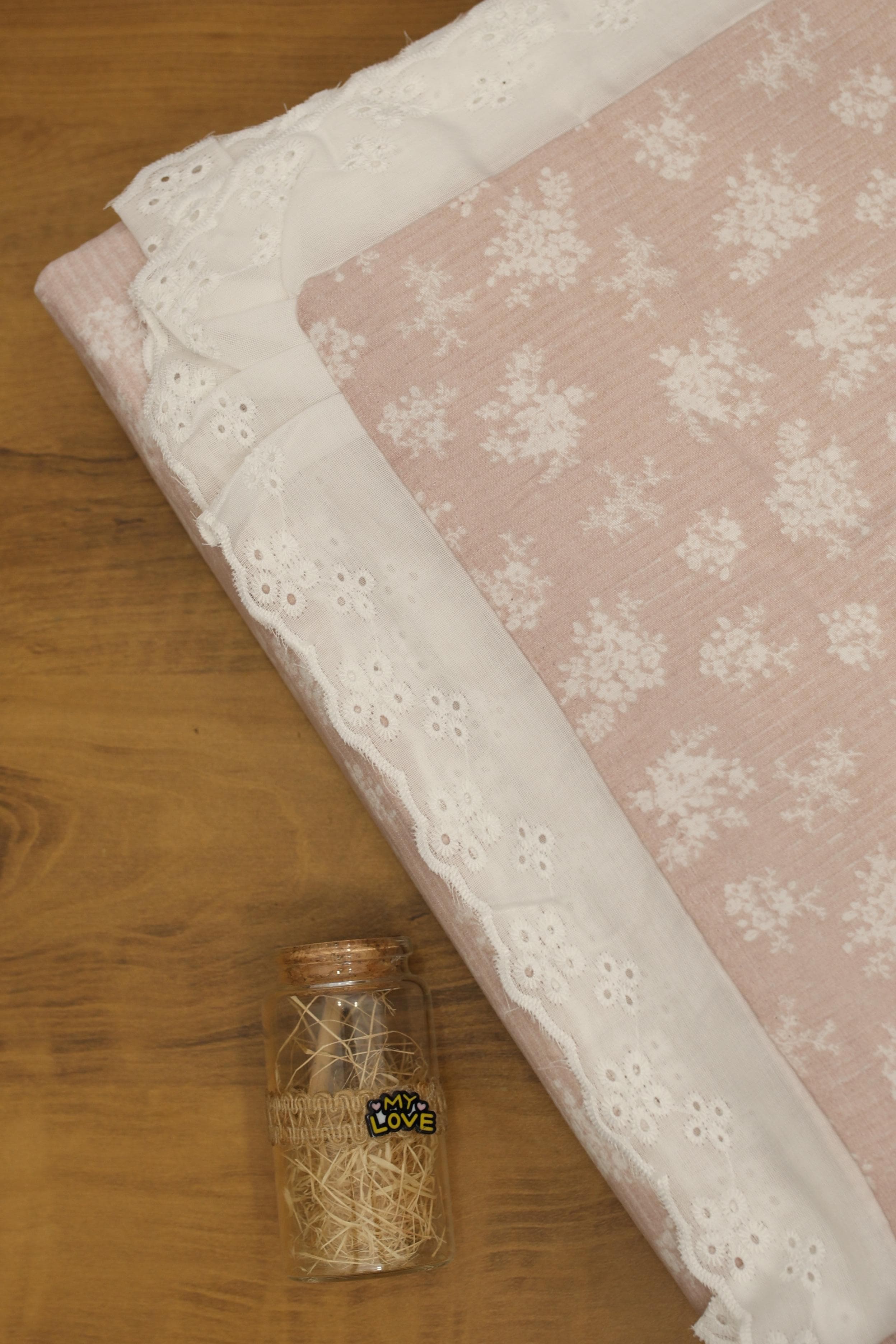 Bedsheets - King soft cotton lace bedsheets majestic Reva