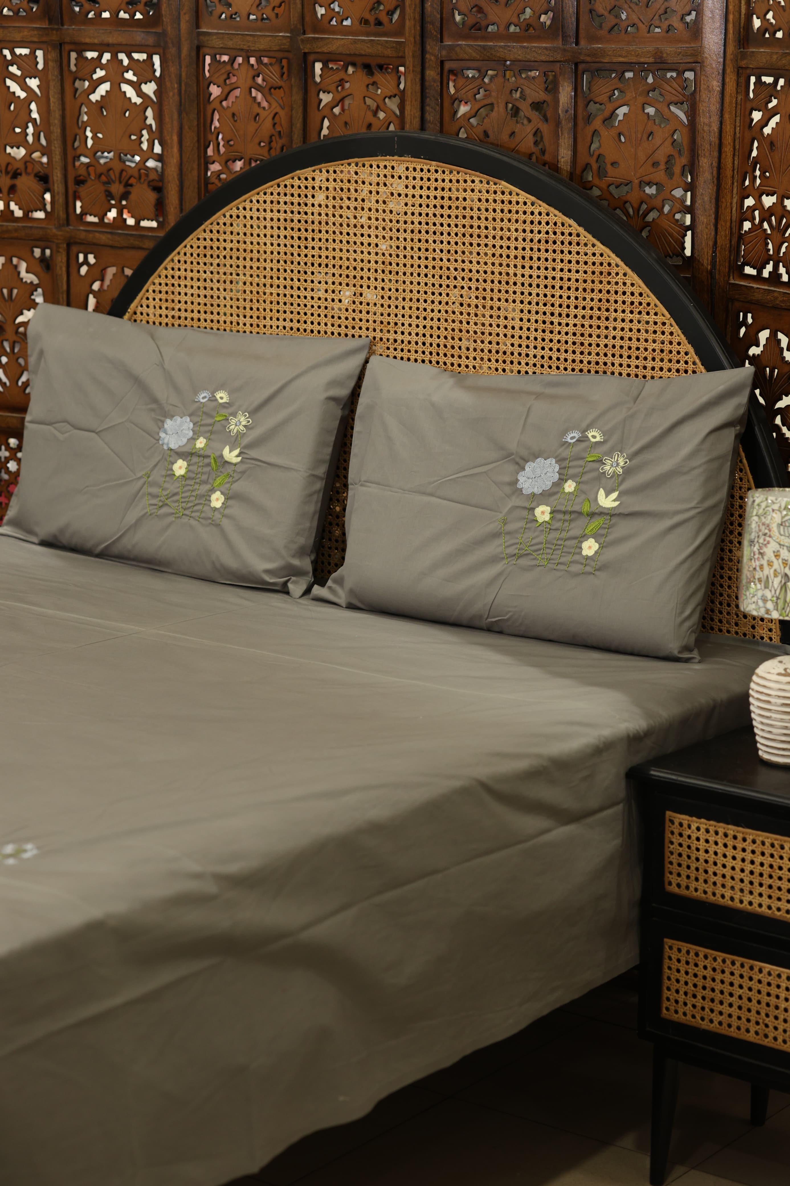 Premium Machine Embroidery Soft Cotton Queen Bedsheet Set - Grey