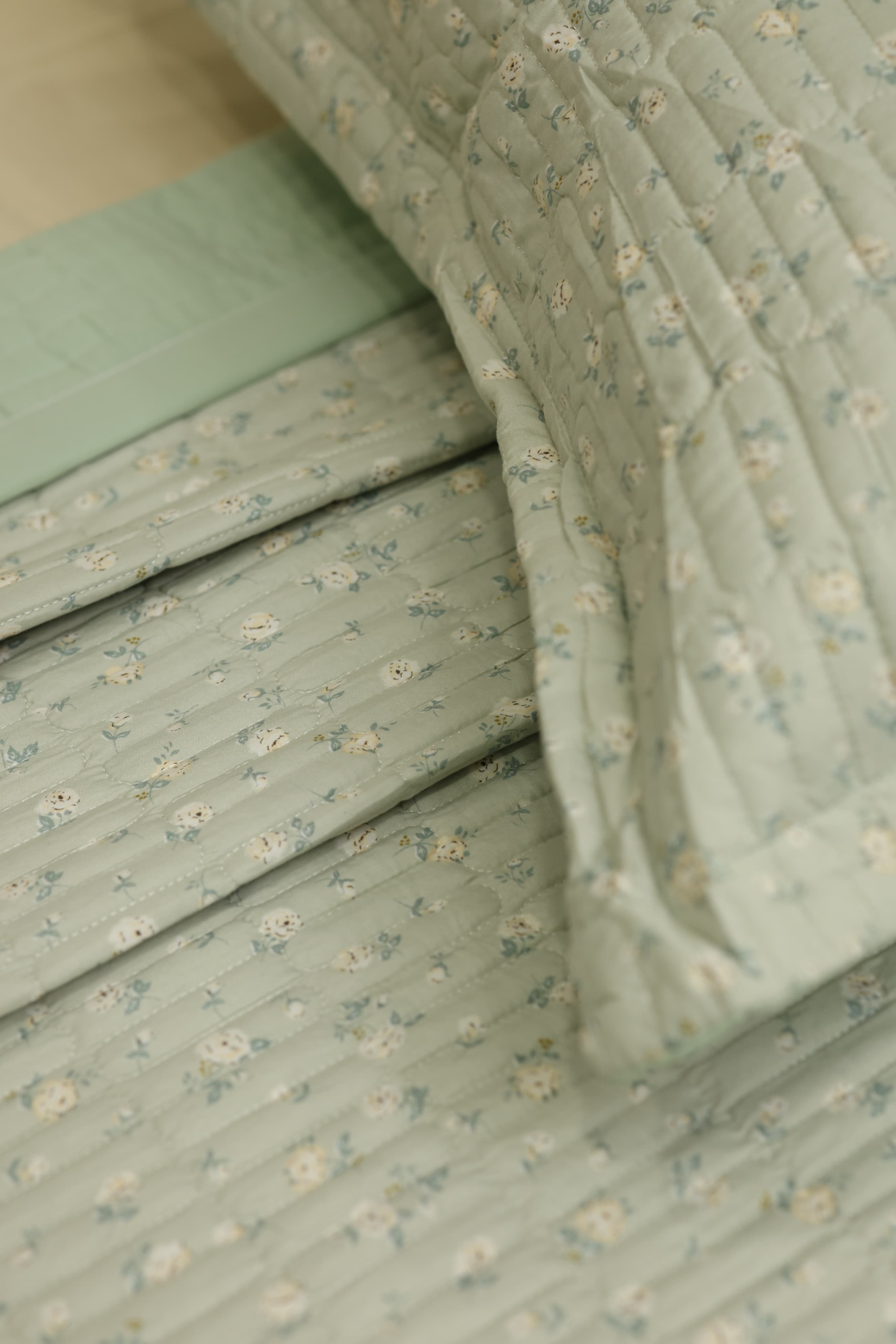 Premium bedcover