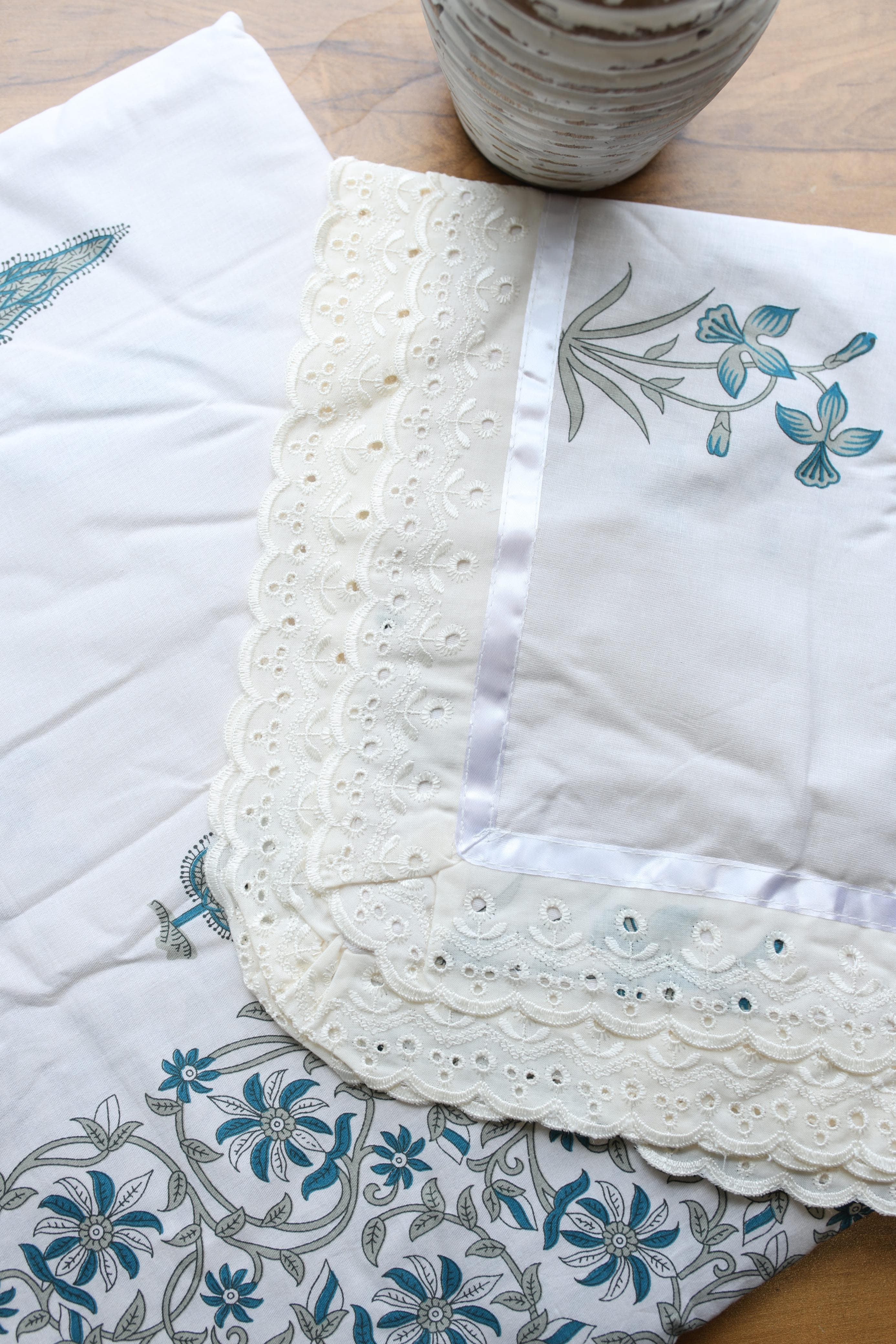Bedsheets - Queen soft cotton lace bedsheets flora & lace