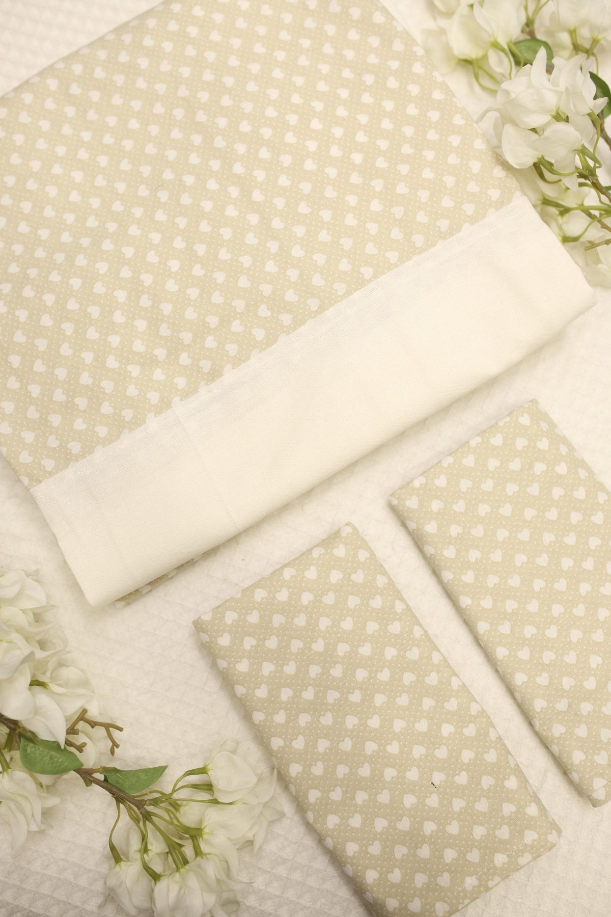 Bedsheets-King Daily use border bedsheets