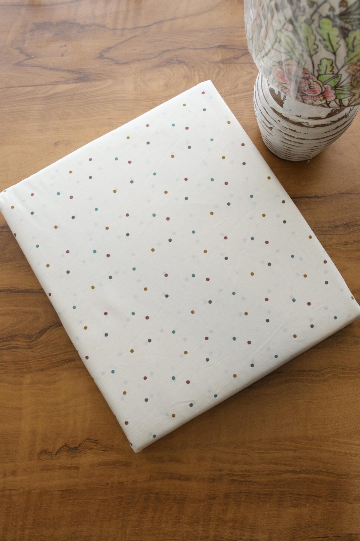 Bedsheets - King soft cotton floral bedsheets Vintana