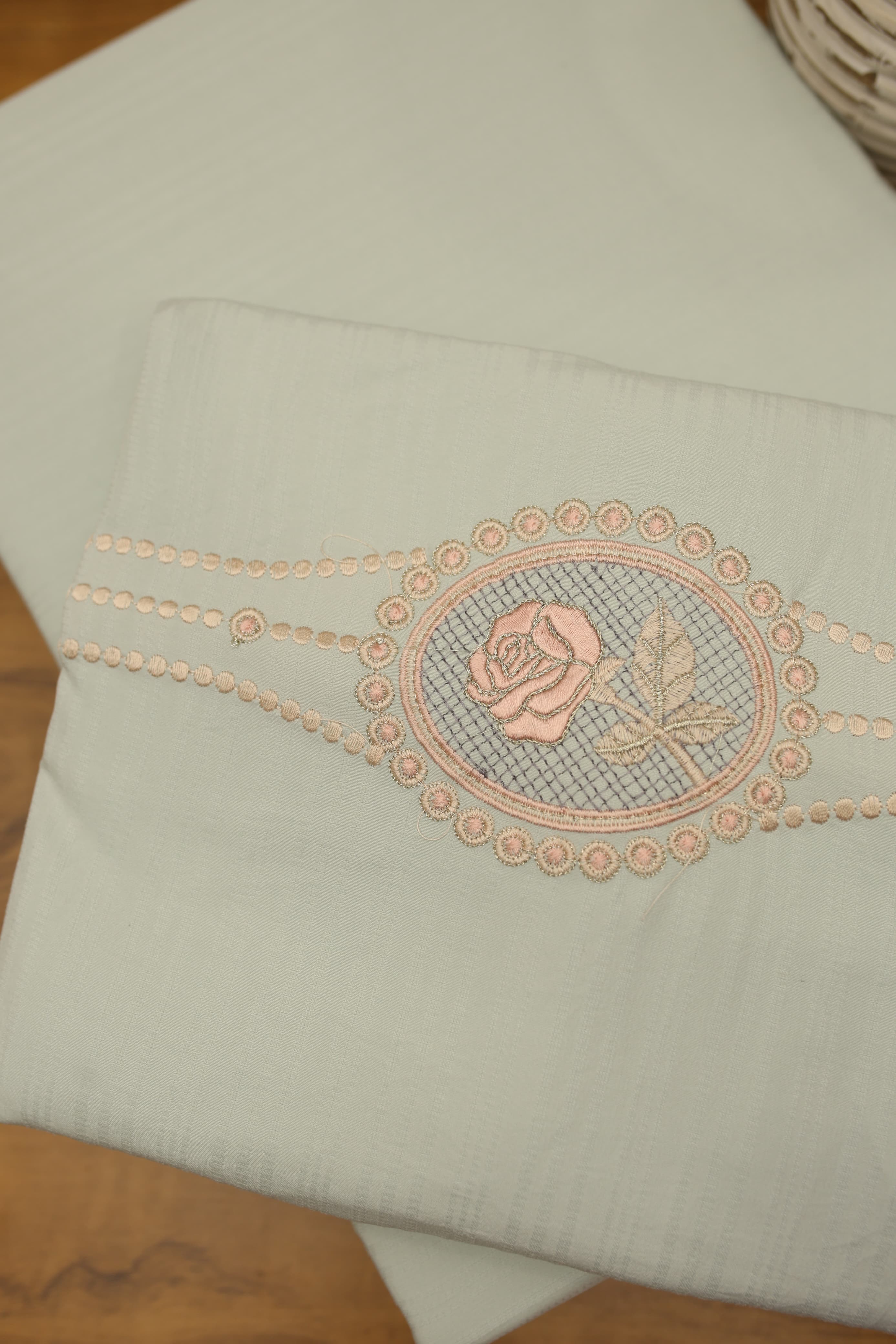 Bedsheets - Queen Premium Embroidery Bedsheet – Blush Rose Solid