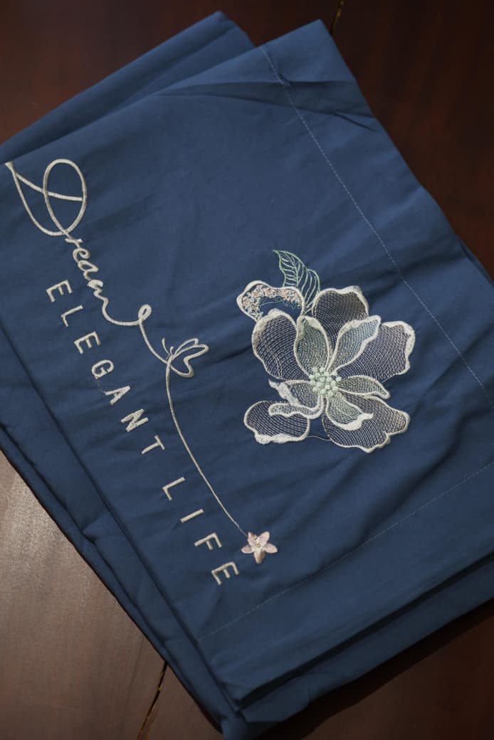 Bedsheet - Elegant King Bedsheets
