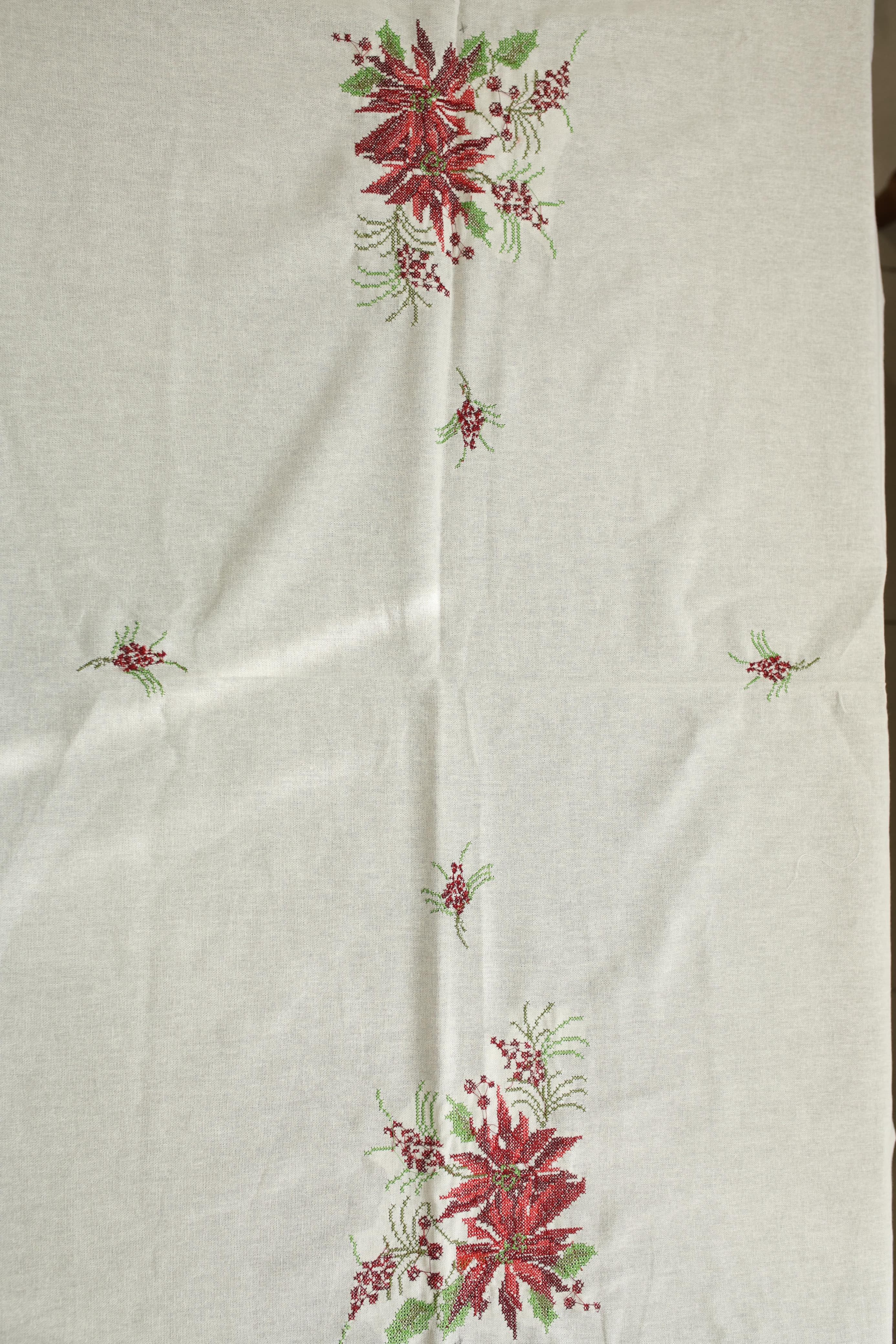 Table cloth -4 seater