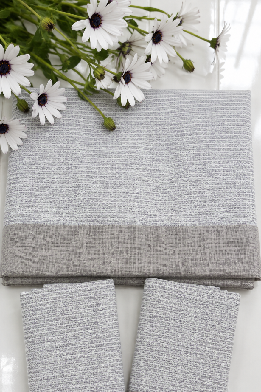 Bedsheets-Queen daily use border bedsheets