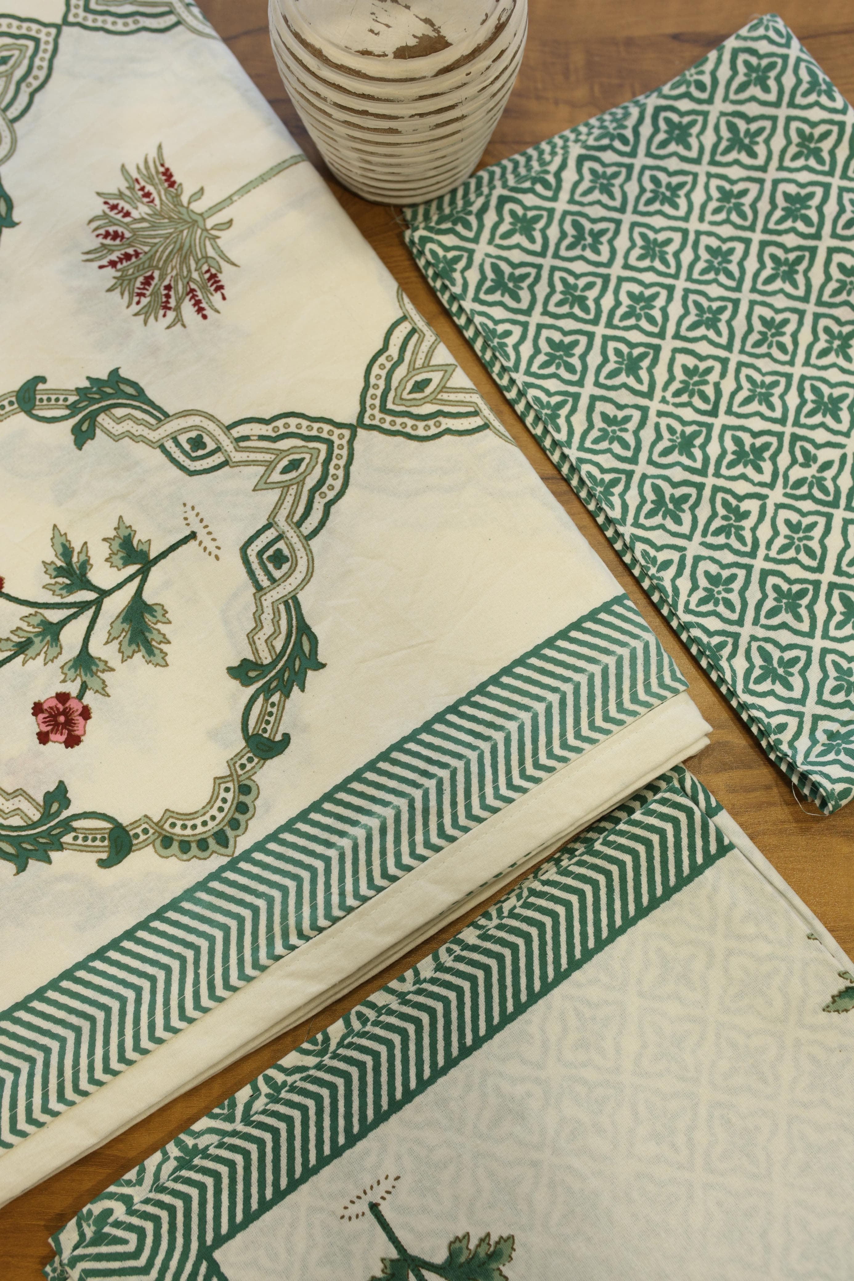 Bedsheets - Handblock queen rajwada print bedsheets