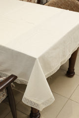 Table cloths - 6 seater Xmas edition