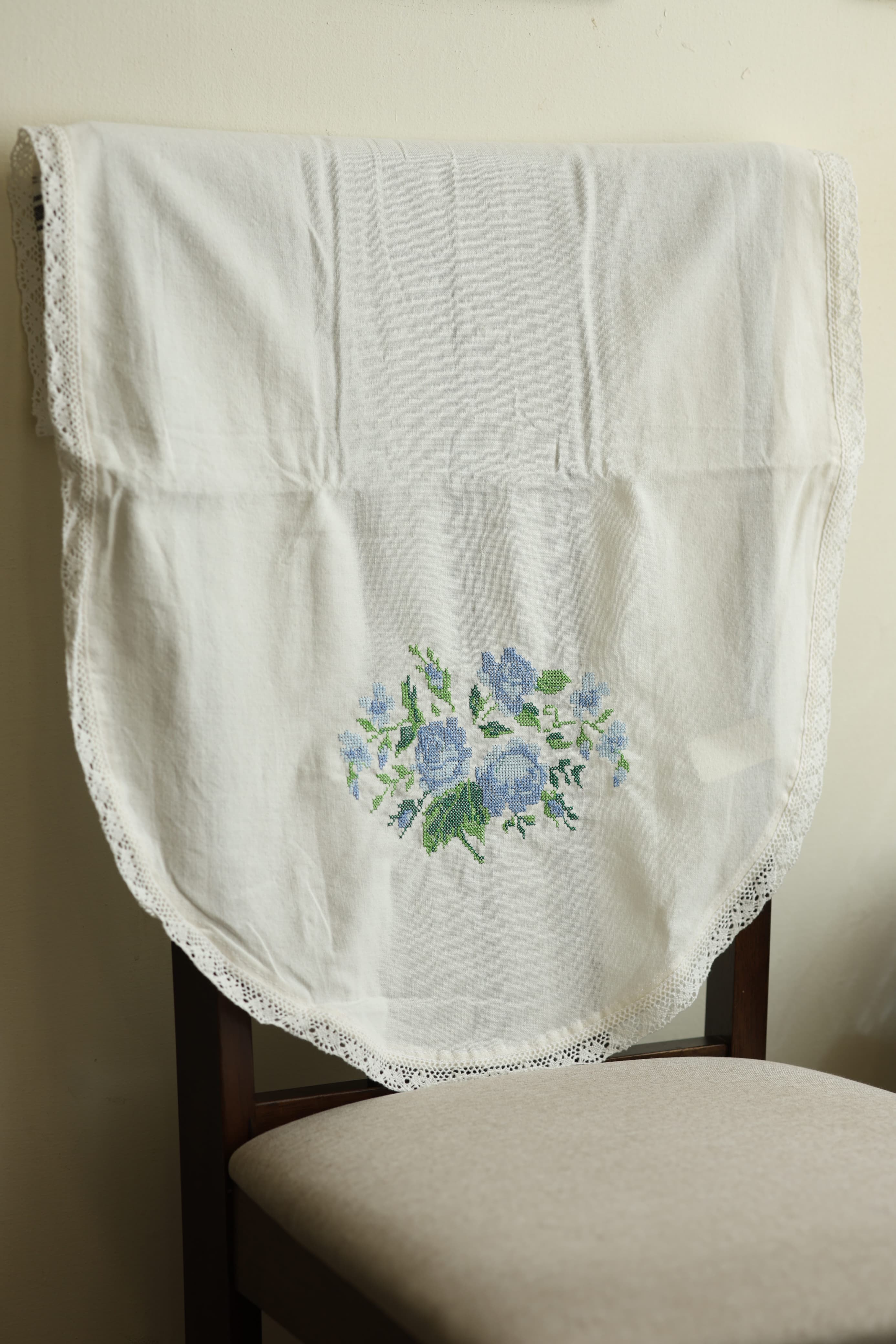 Floral Cross Stitch Embroidered Sofa Back / chair back Cover Set 3+1+1