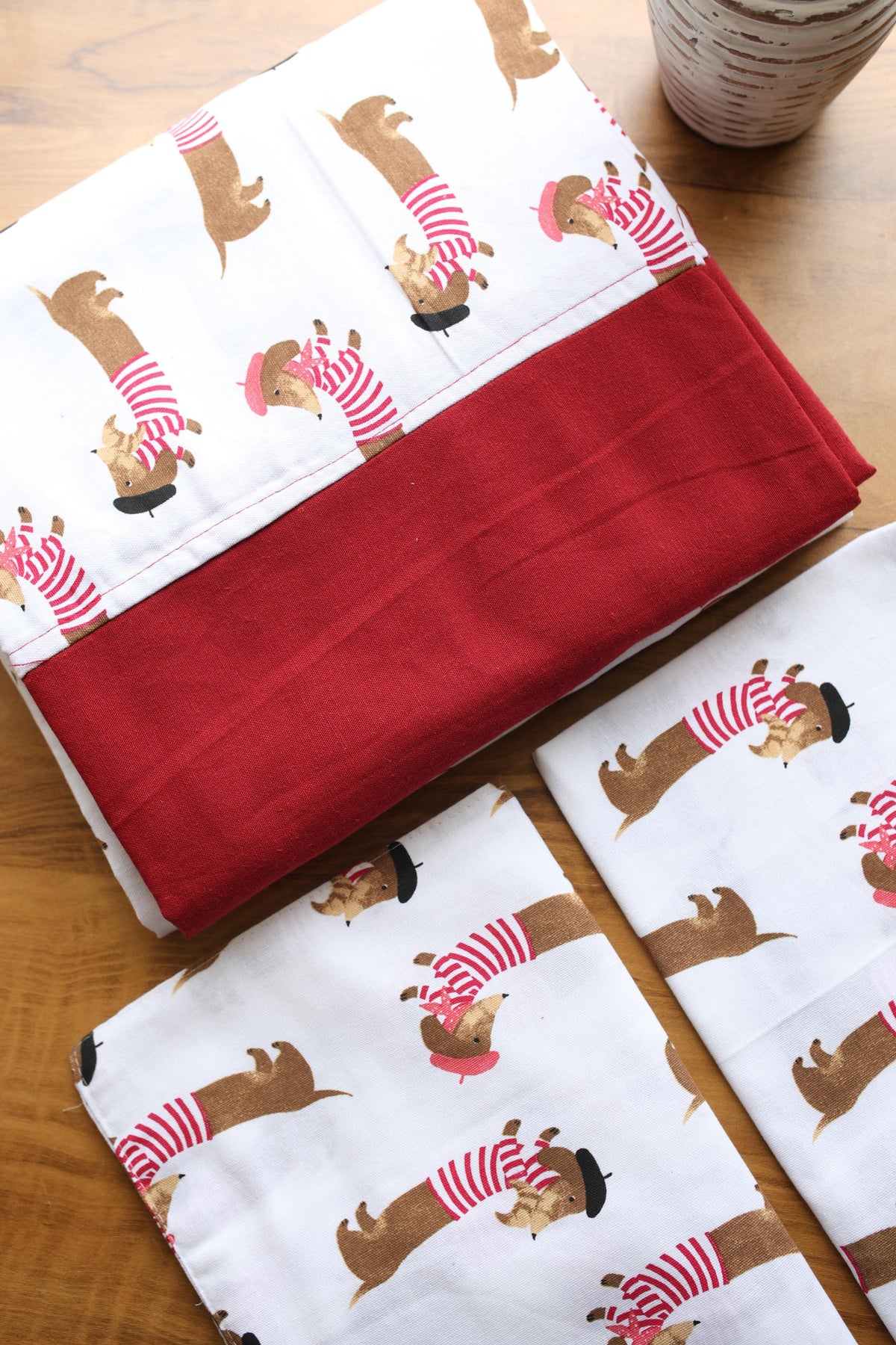 Bedsheets - King daily use border bedsheets