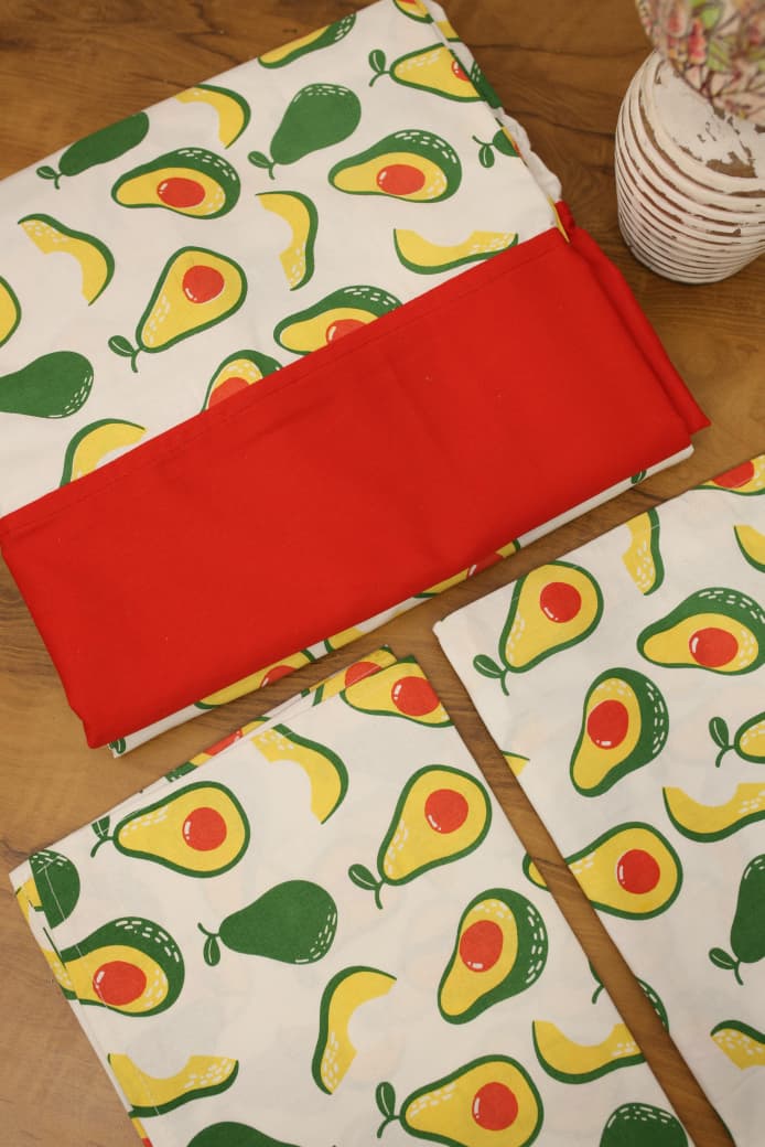 Bedsheets - King daily use border bedsheets