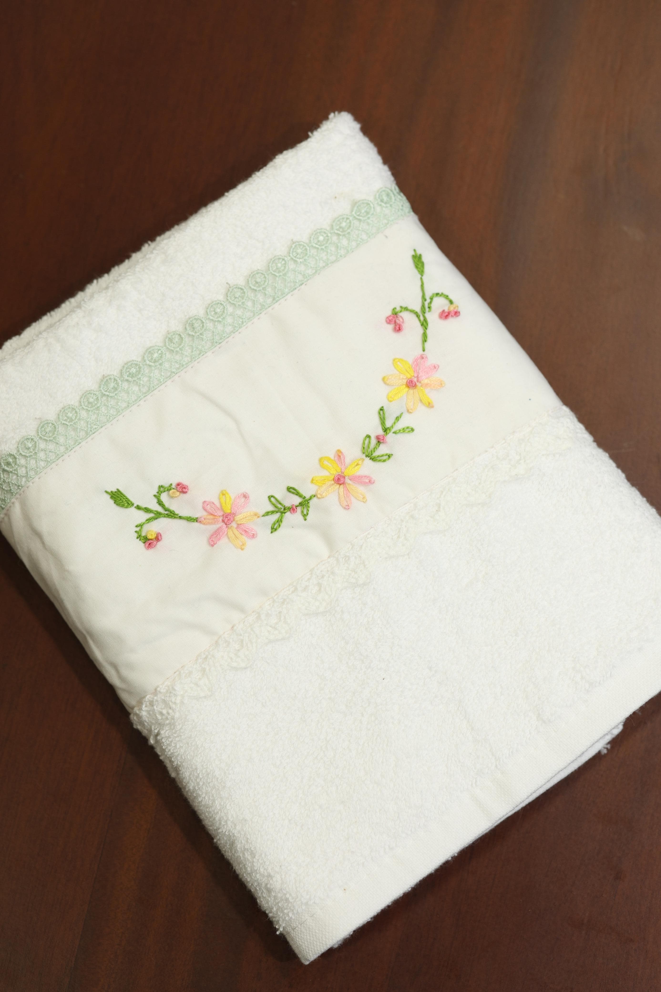 Towels : Embroidery Turkey towels