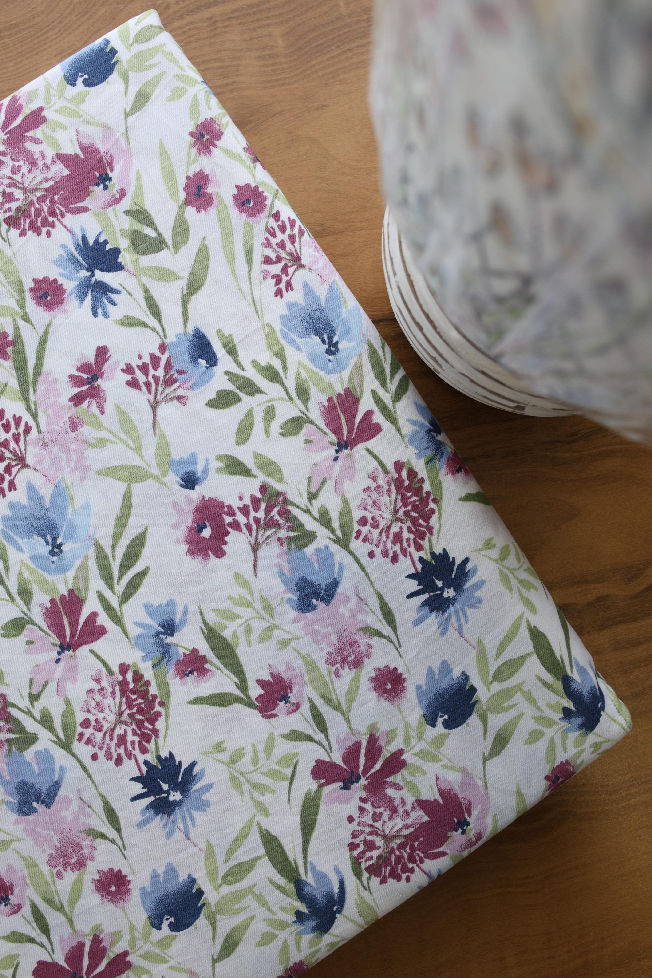 Bedsheets - King soft cotton floral bedsheets Vintana