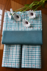 Bedsheets - King daily use border bedsheets