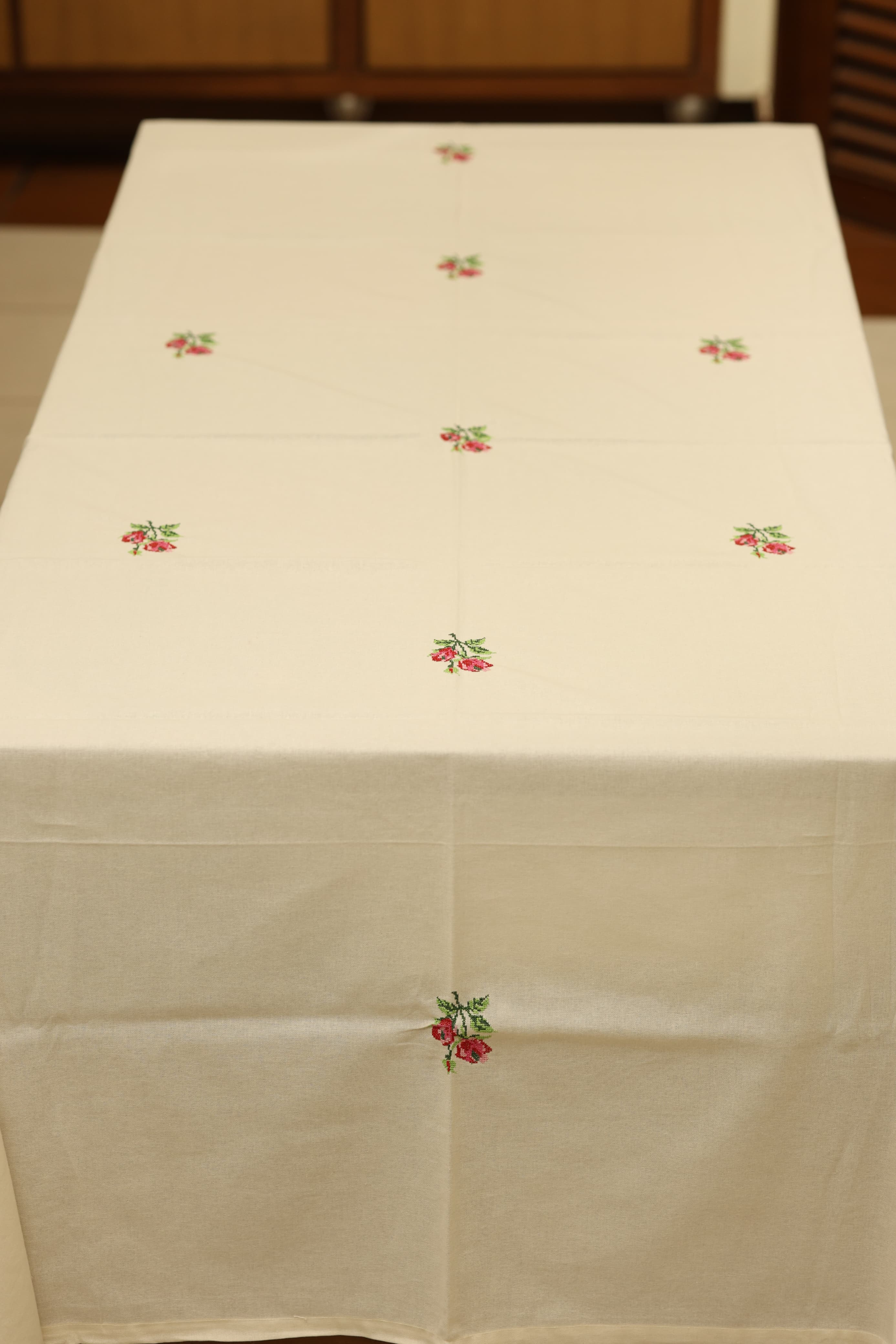 Table cloth - 6 seater cross stitch embroidery