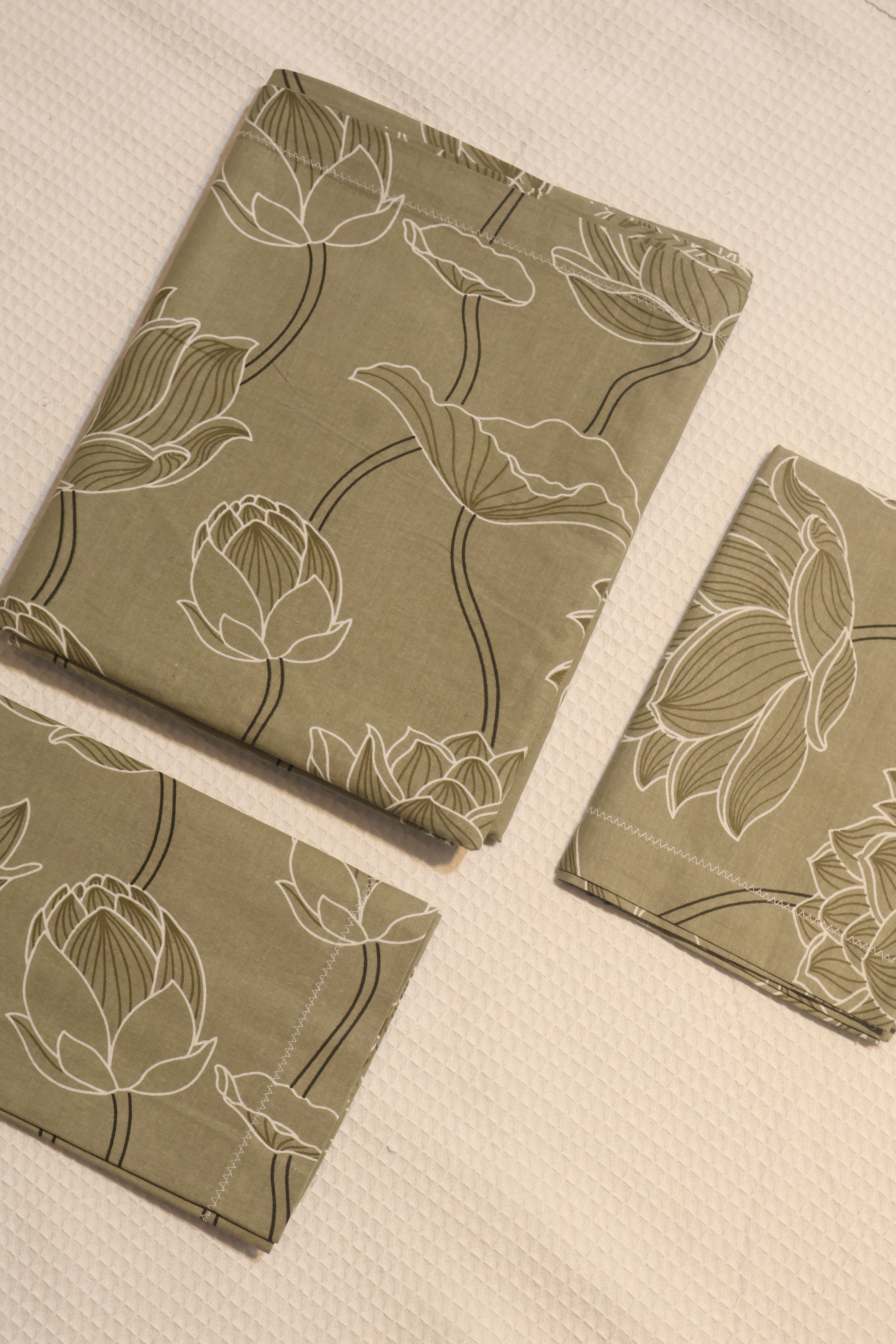 Bedsheets - King soft cotton bedsheets